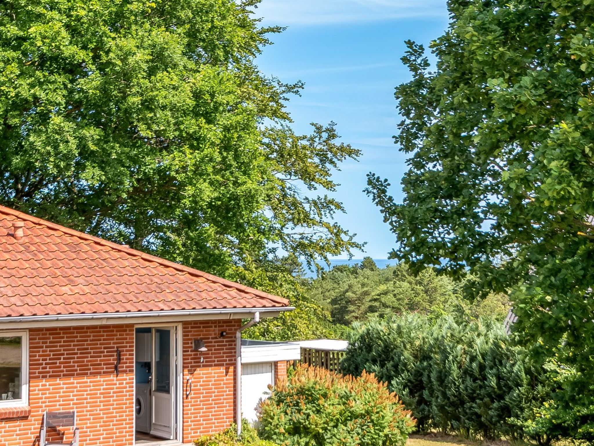 "Aagot" - 250m from the sea - Buiten