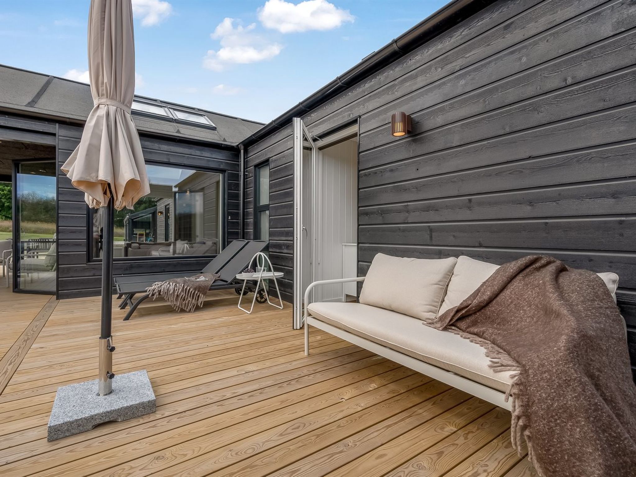 "Tayara" - 900m from the sea - Buiten