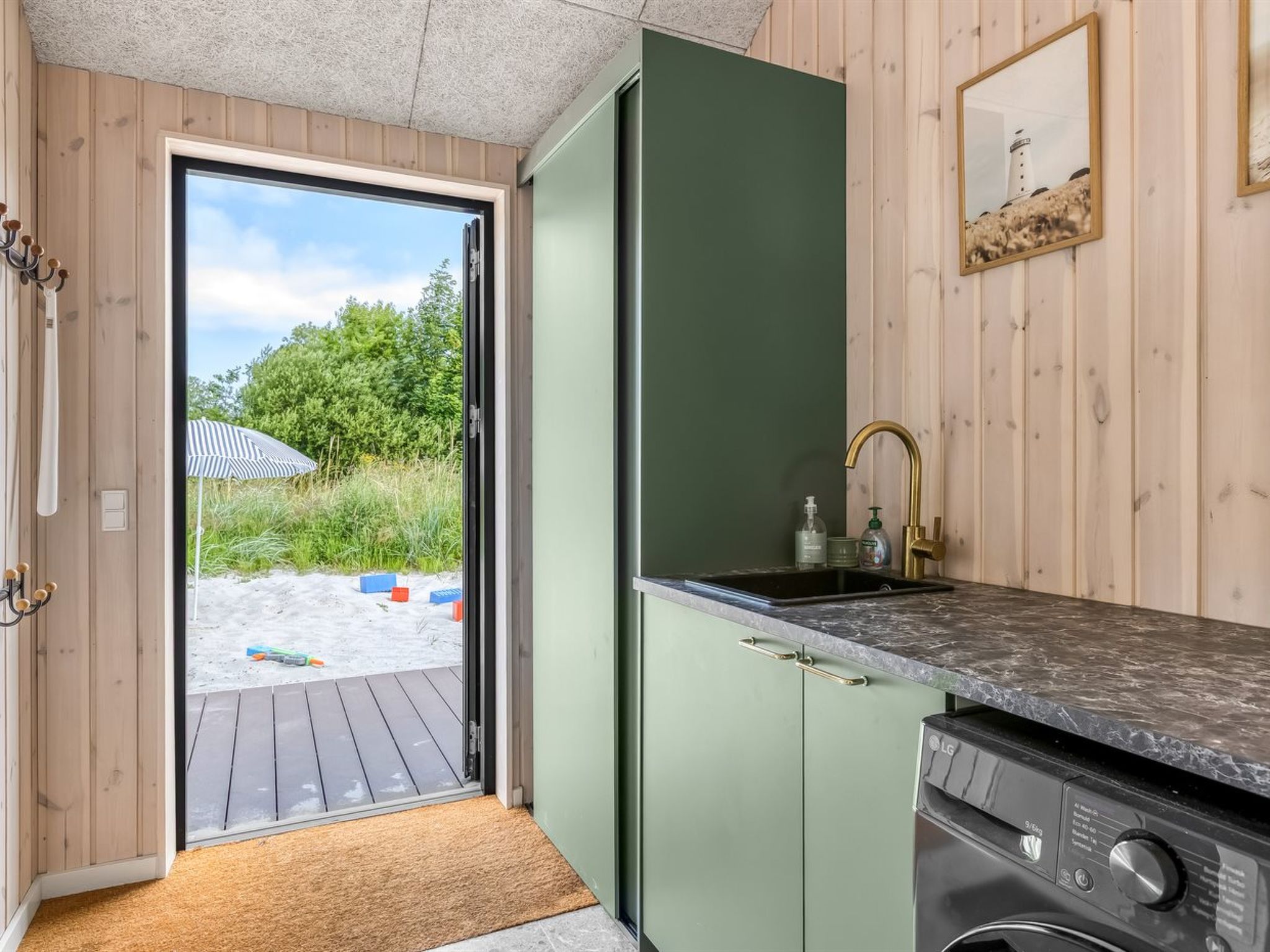 "Artur" - 800m from the sea - Binnen