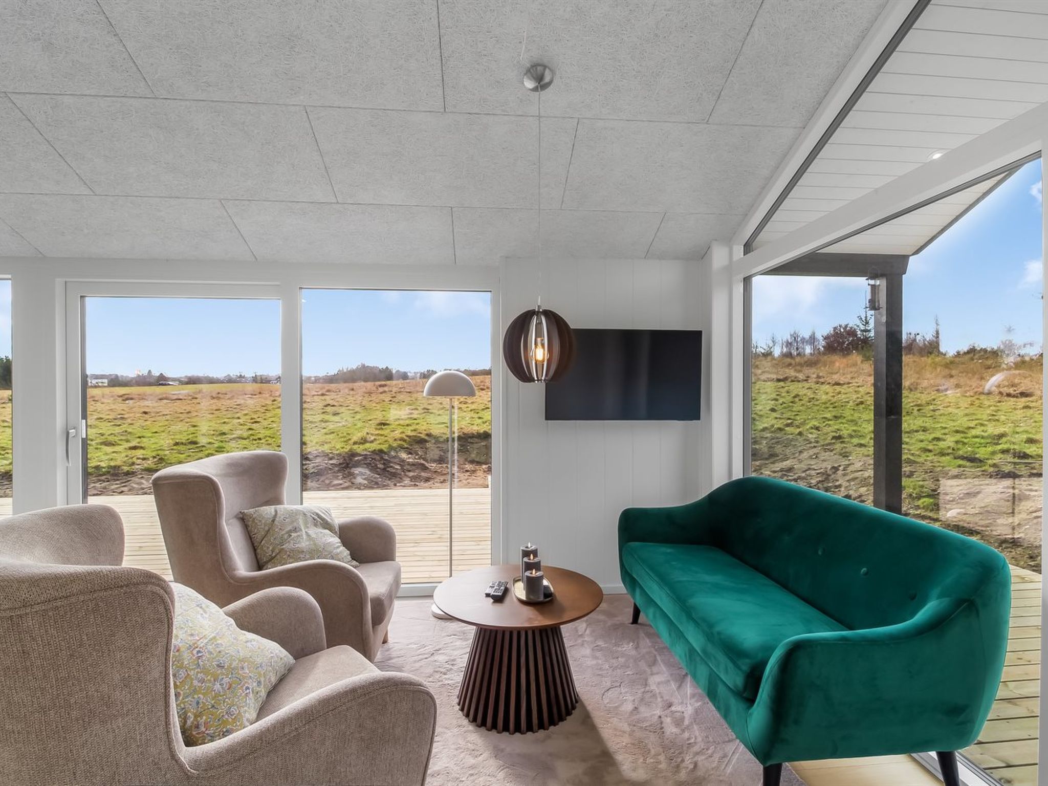 "Junis" - 900m from the sea
