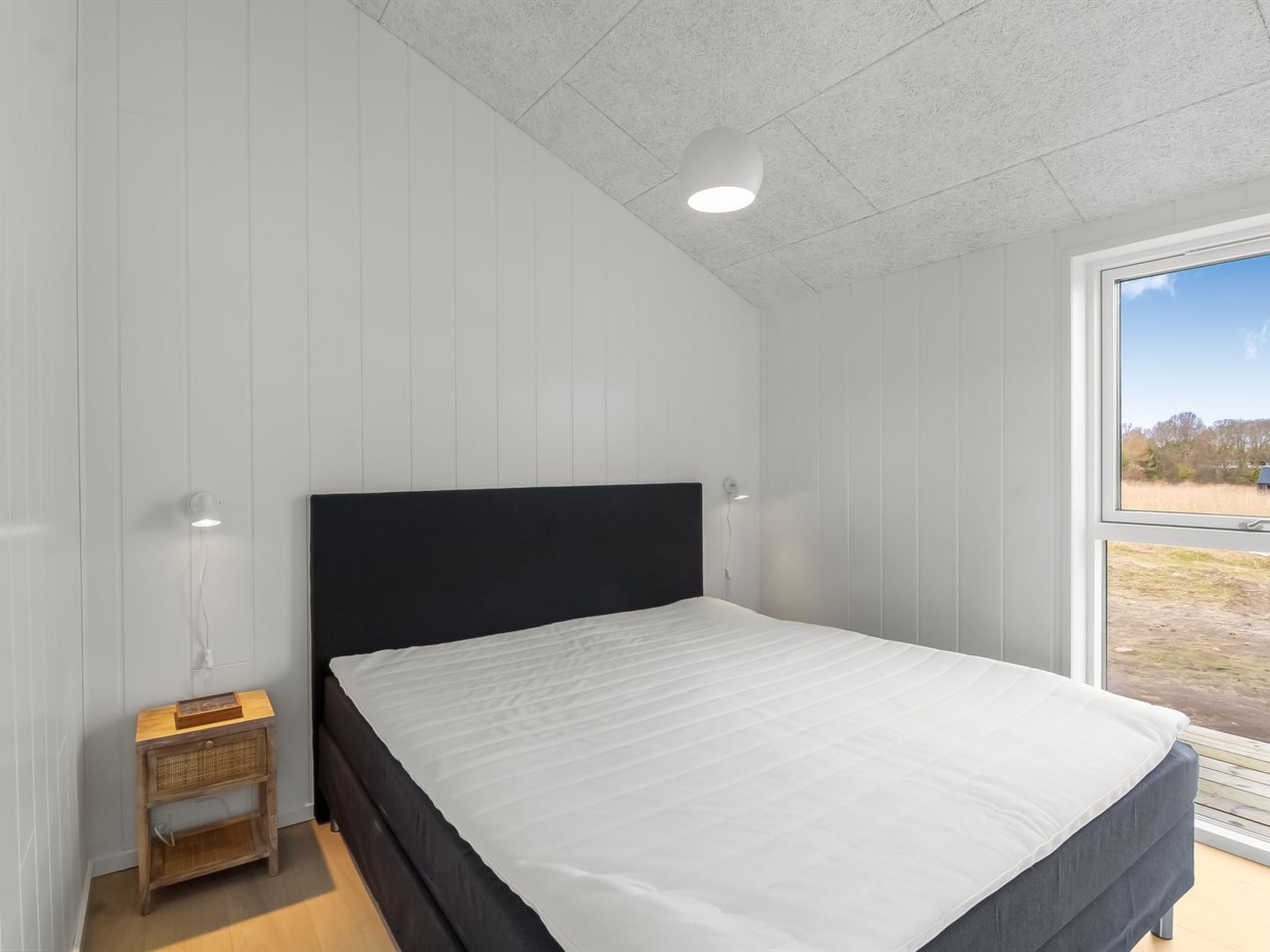 "Junis" - 900m from the sea - Binnen