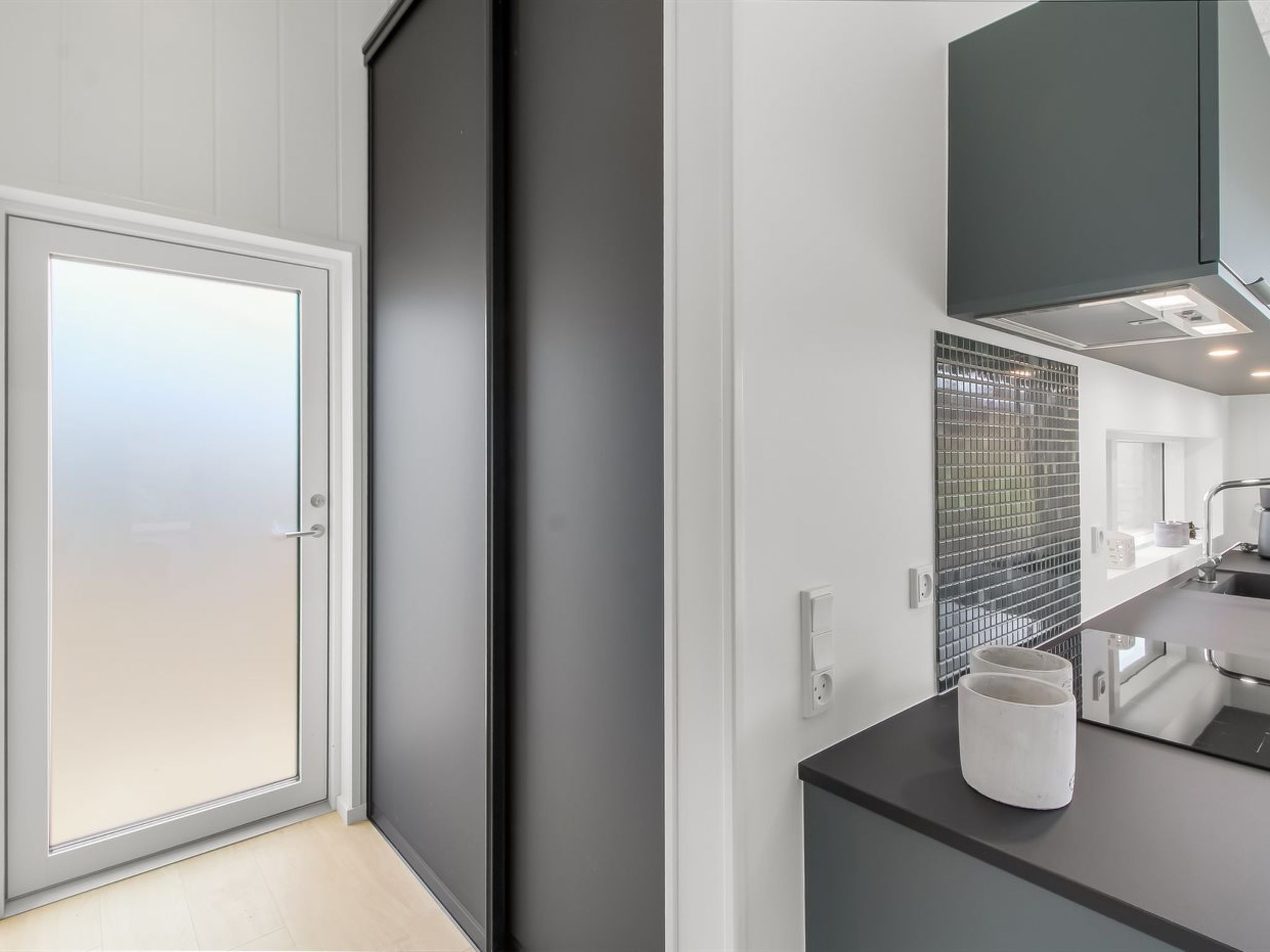 "Junis" - 900m from the sea - Binnen