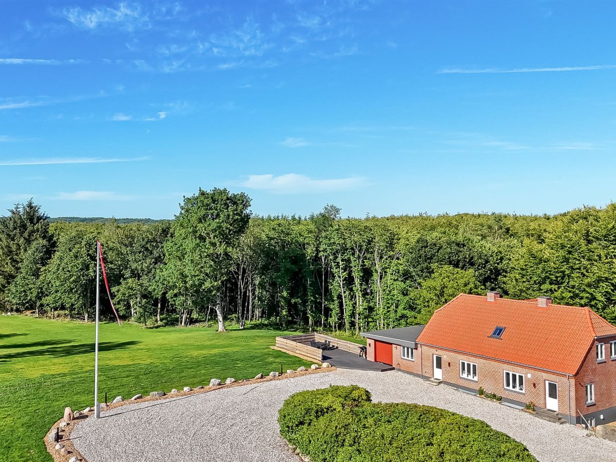 "Alkmar" - 6.5km from the sea