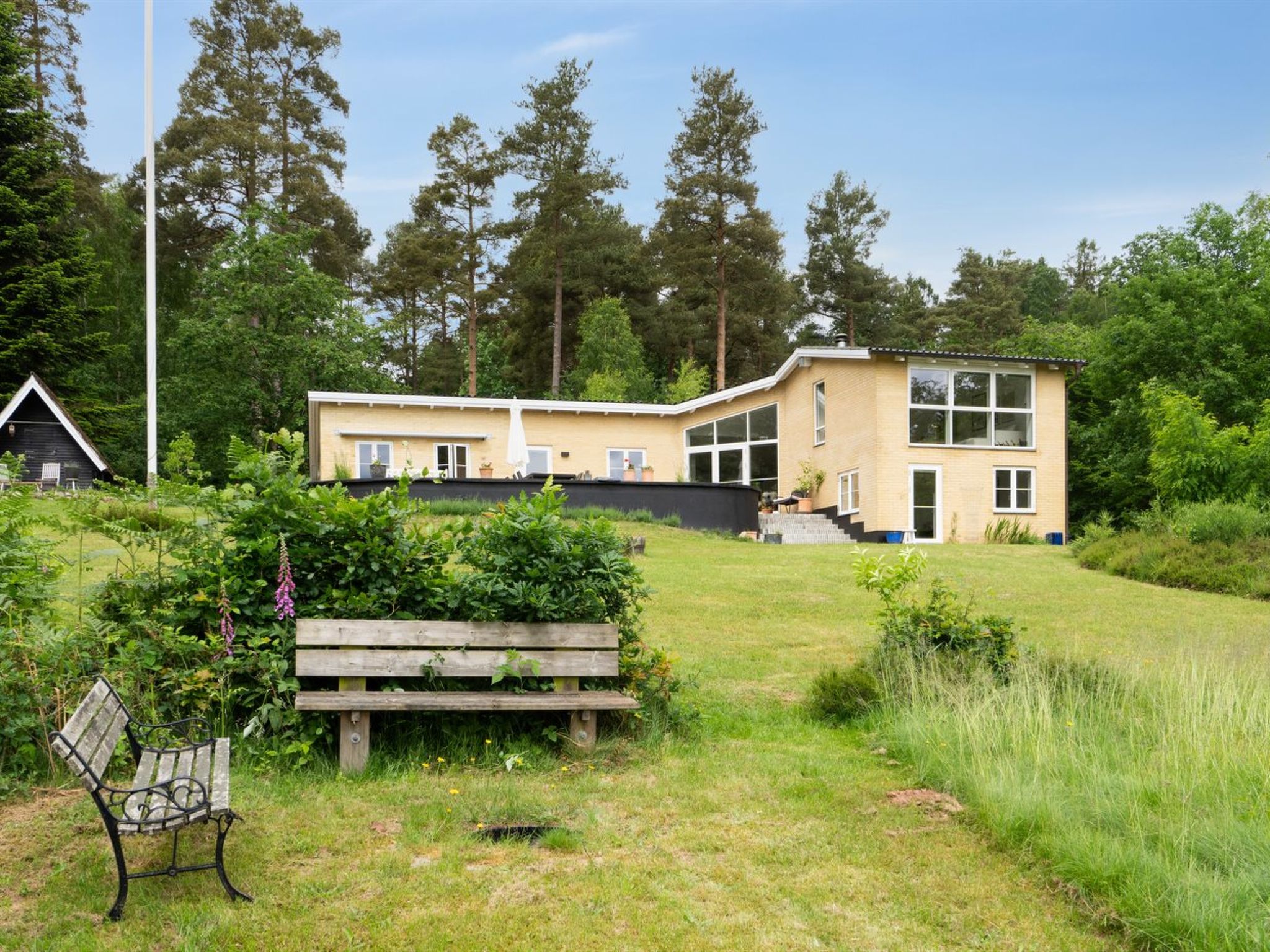 "Aswin"-Buiten