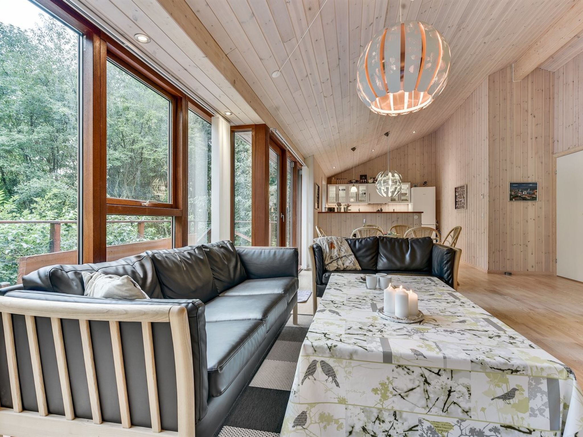 "Nelie" - 40km from the sea - Binnen