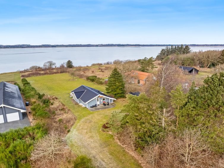 5-persoons vakantiehuis met open haard aan zee in Skals in Skals