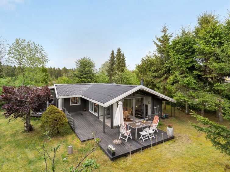 6-persoons vakantiehuis in Fårvang met sauna en open haard in Fårvang