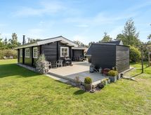 6-persoons vakantiehuis in Ørsted met whirlpool op 400m van zee - thumbnail 3