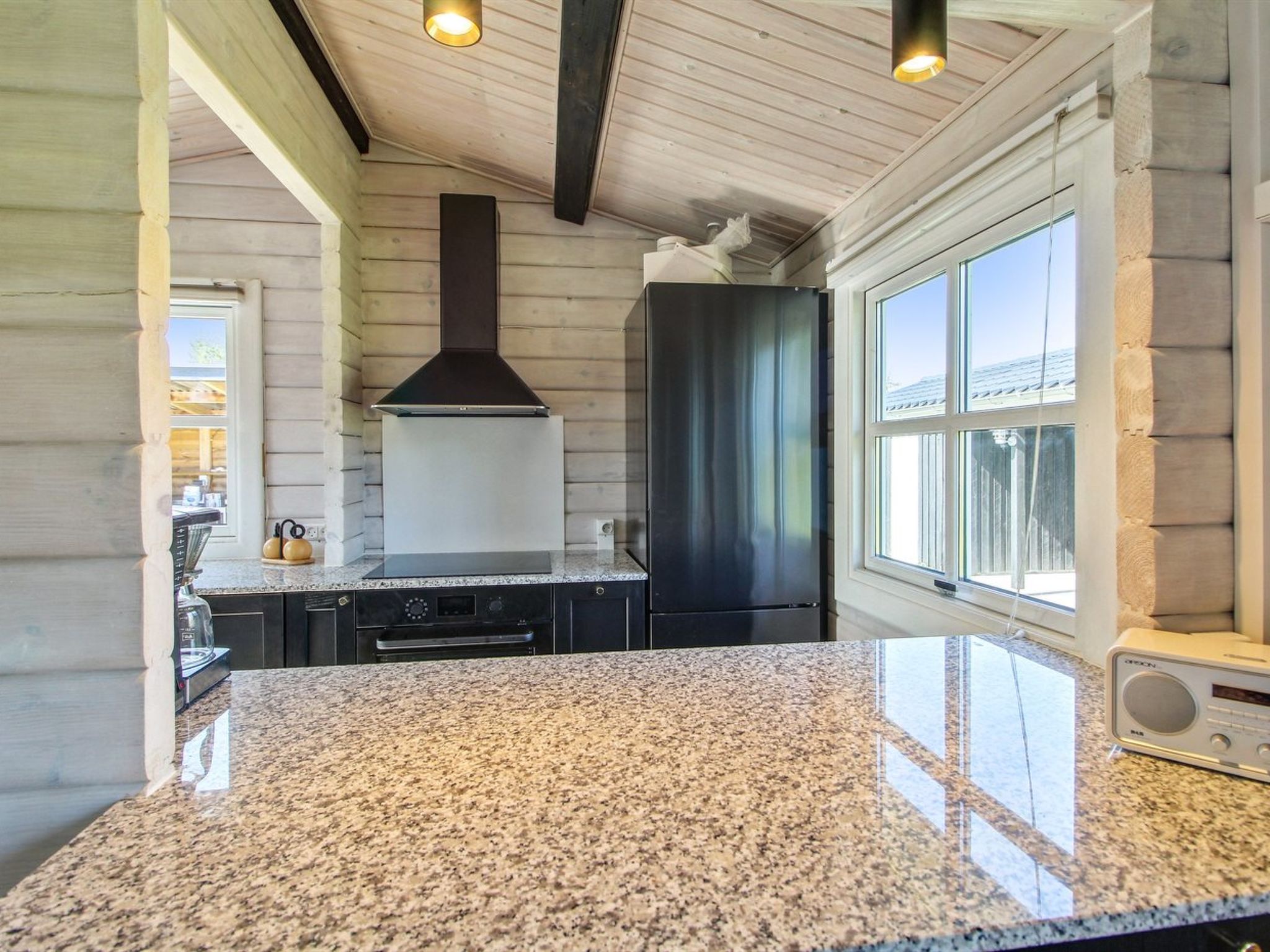 "Botwith" - 400m from the sea - Binnen