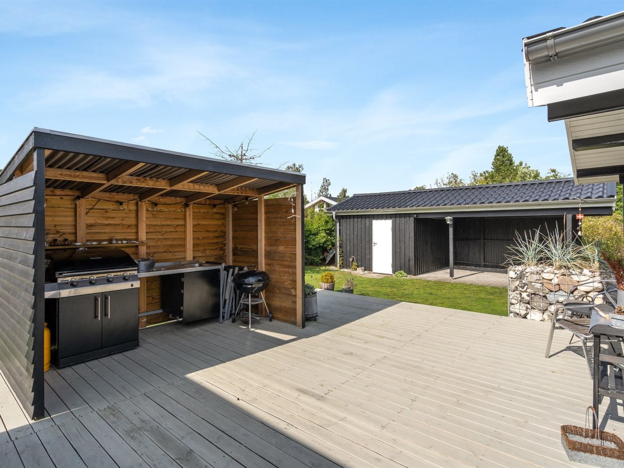 "Botwith" - 400m from the sea — Terrace (5 of 22)