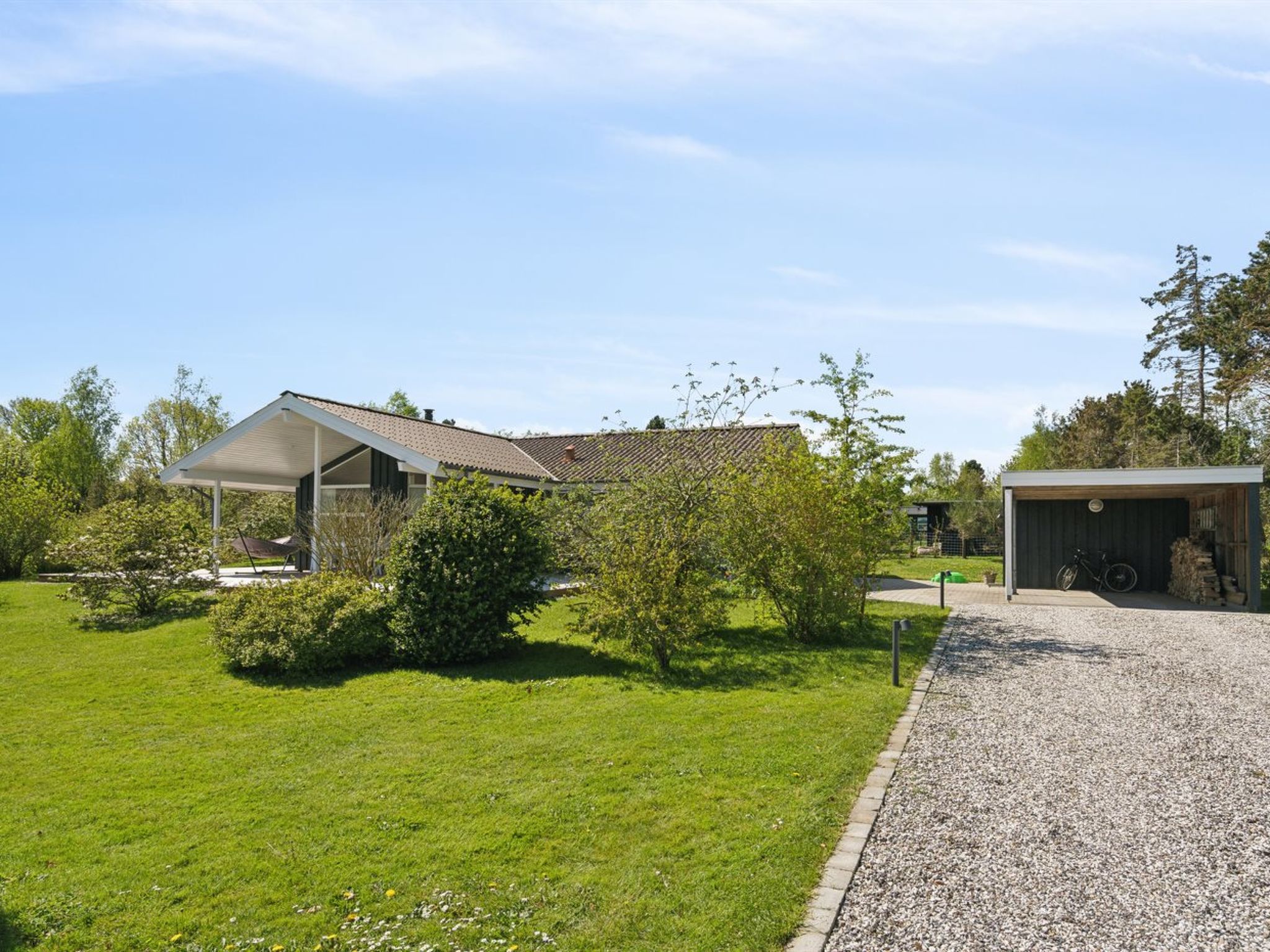 "Harald" - 300m from the sea-Buiten