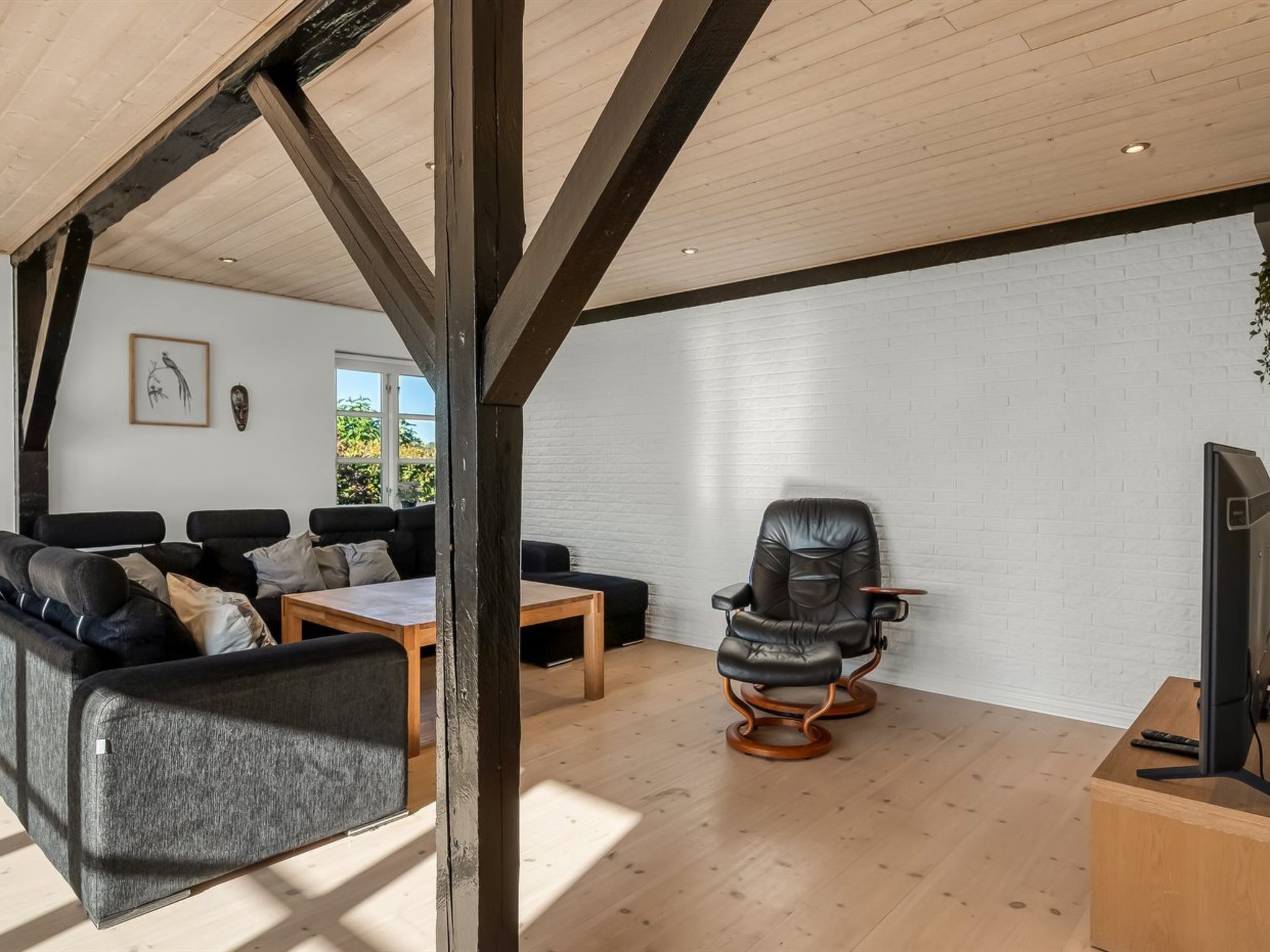 "Pauna" - 2.5km from the sea-Inside