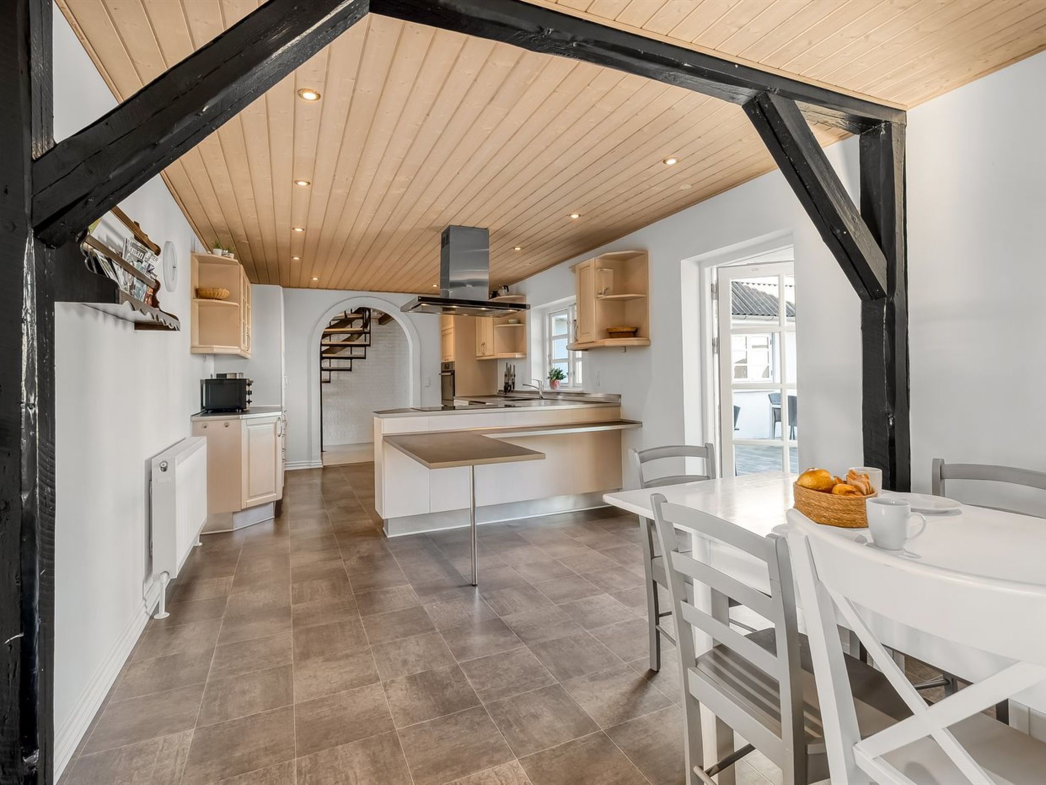 "Pauna" - 2.5km from the sea-Inside