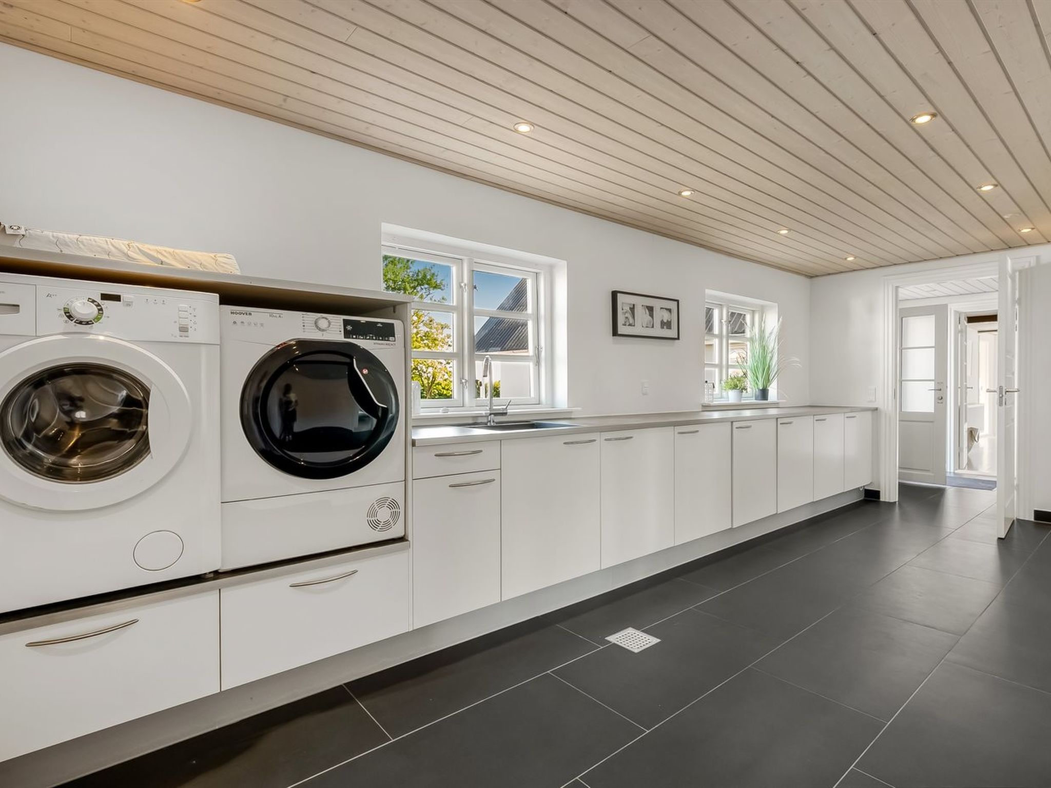 "Pauna" - 2.5km from the sea-Inside