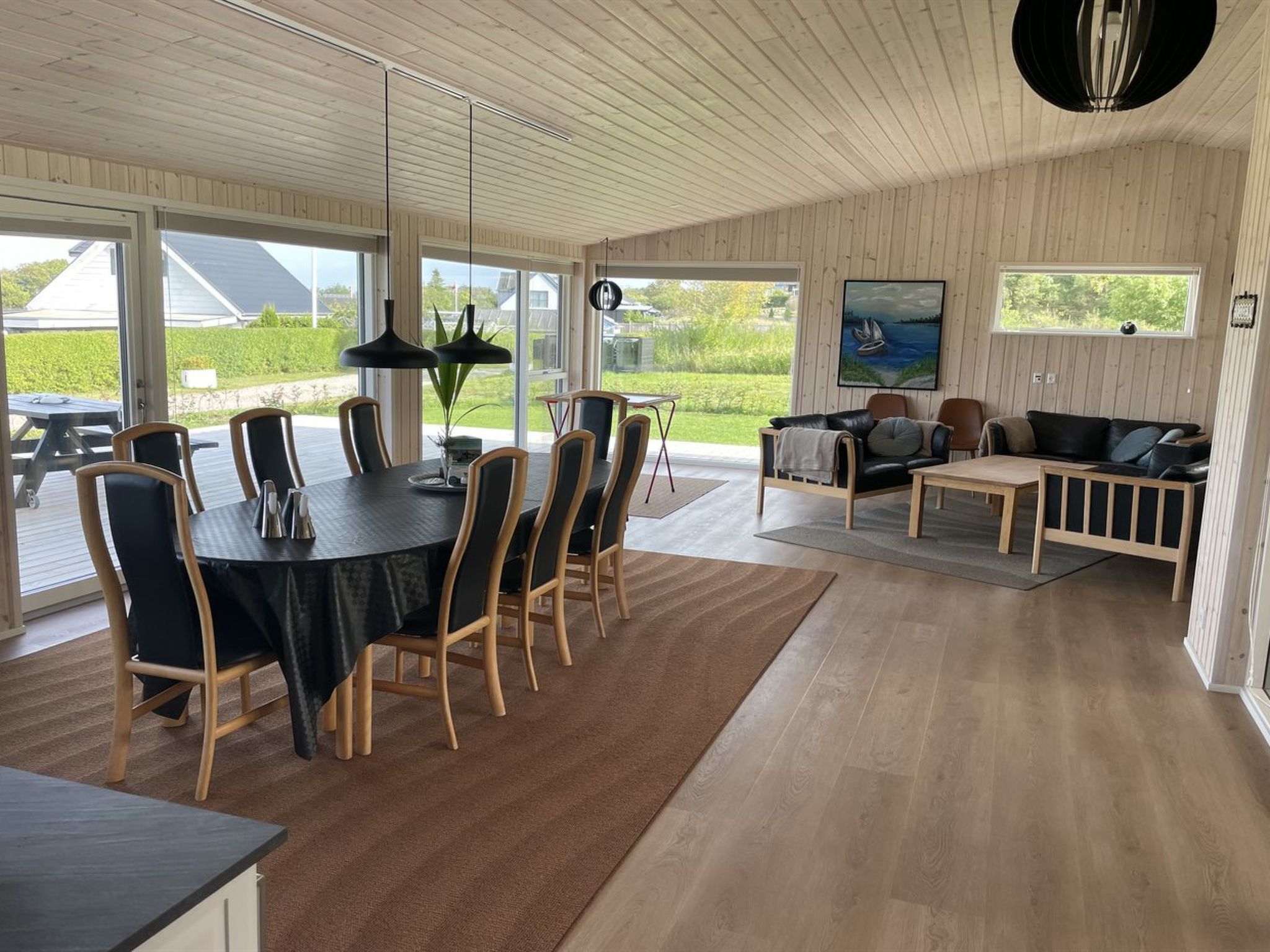 "Siljan" - 400m from the sea-Drinnen