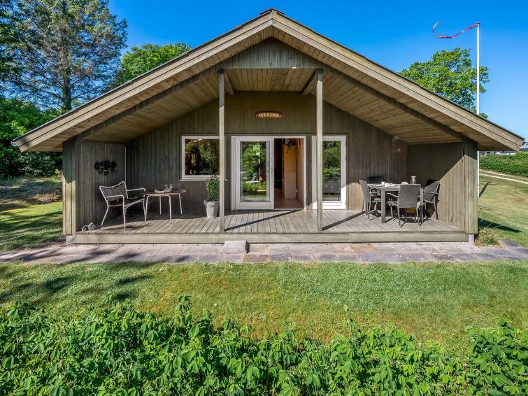 Vakantiehuis met open haard en zeezicht in Allingåbro · 86 m² in Allingåbro