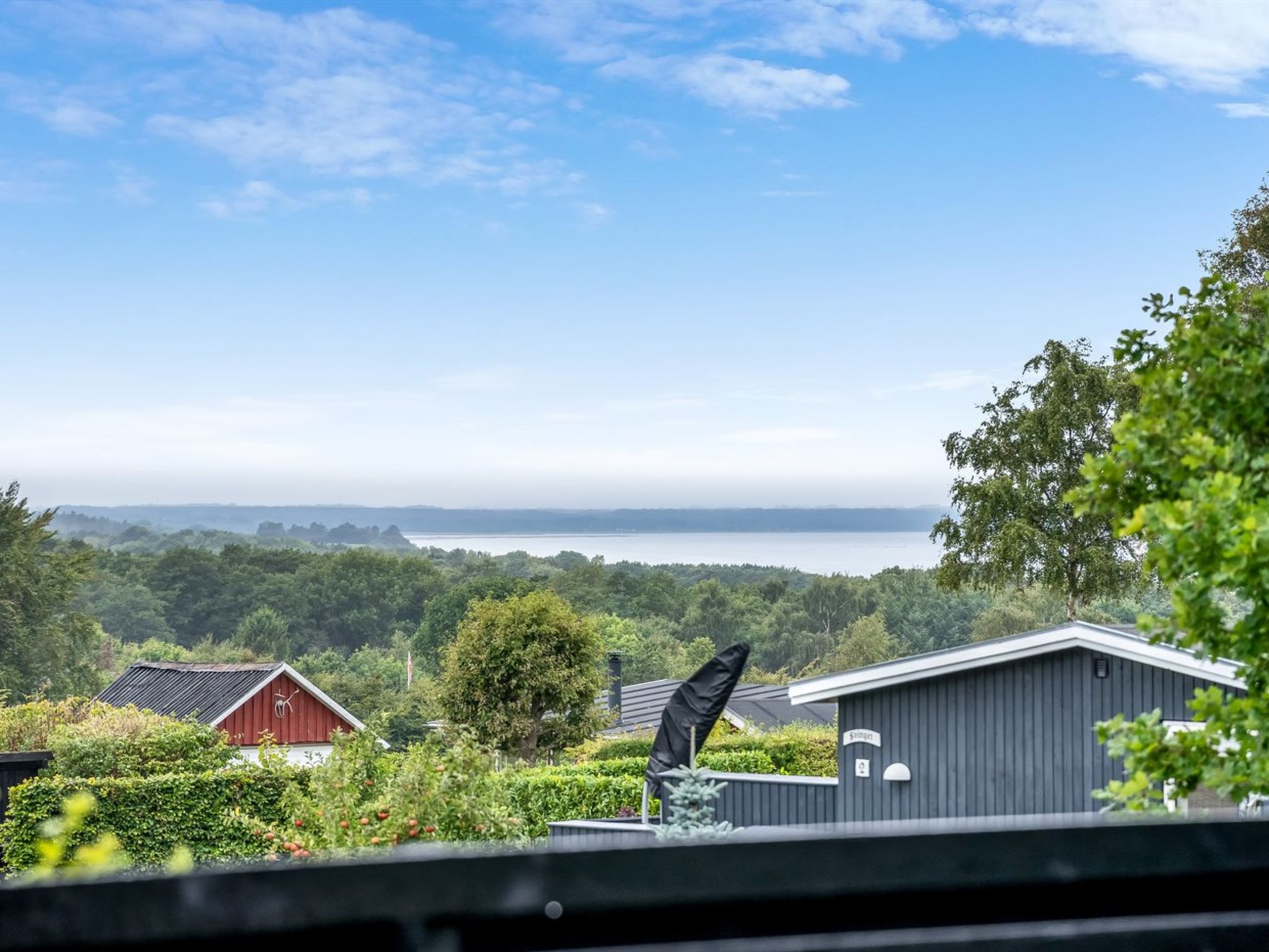 "Thorine" - 800m from the sea - Outside