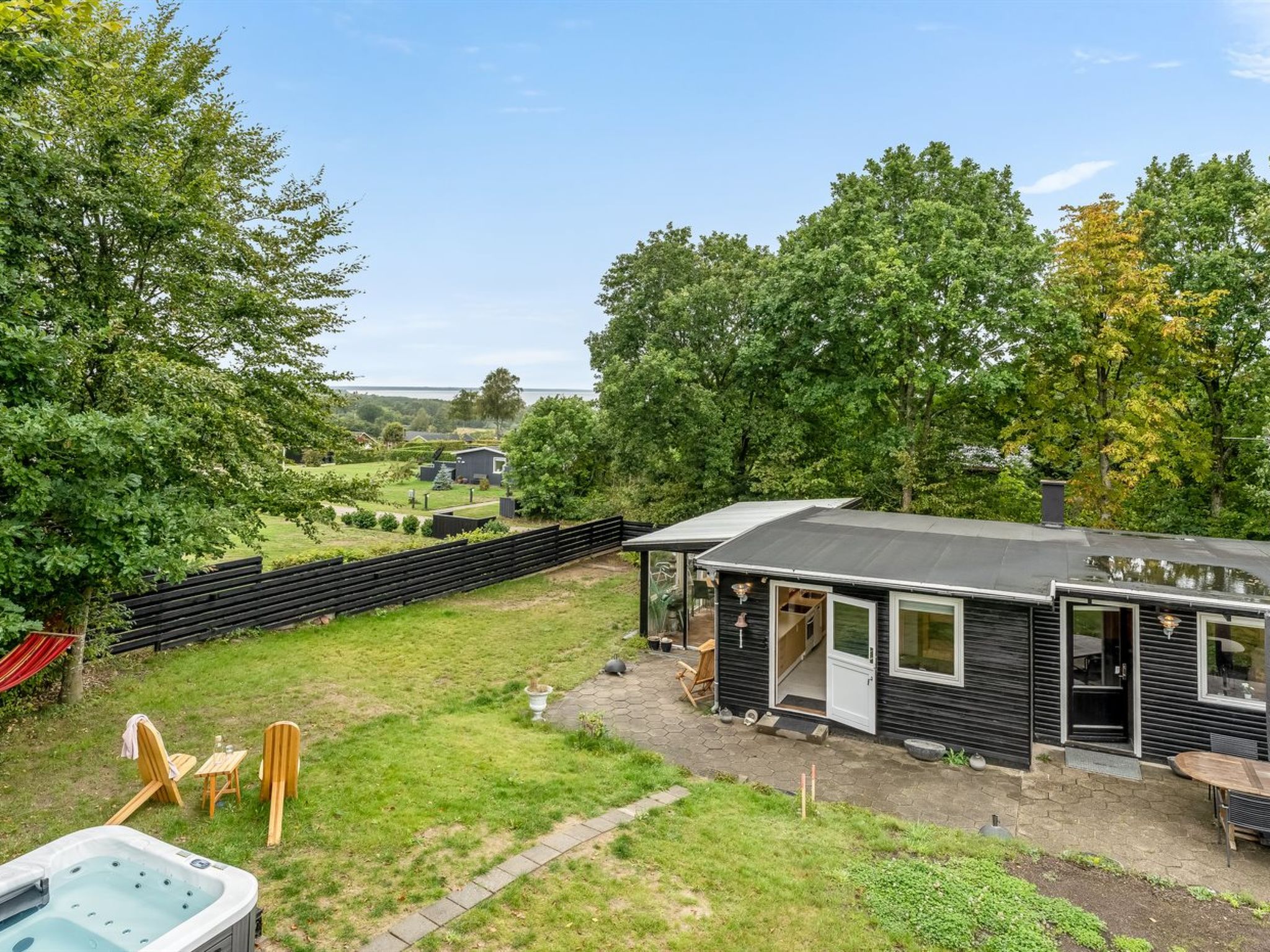 "Thorine" - 800m from the sea - Outside