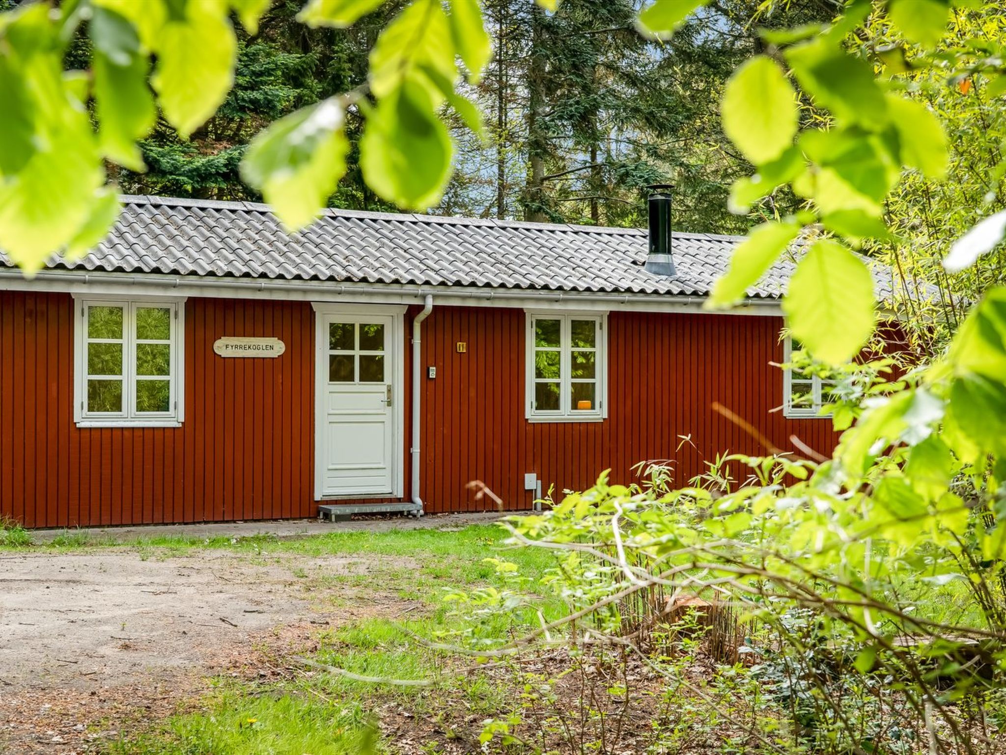 "Lilija" - 7.9km to the fjord - Buiten