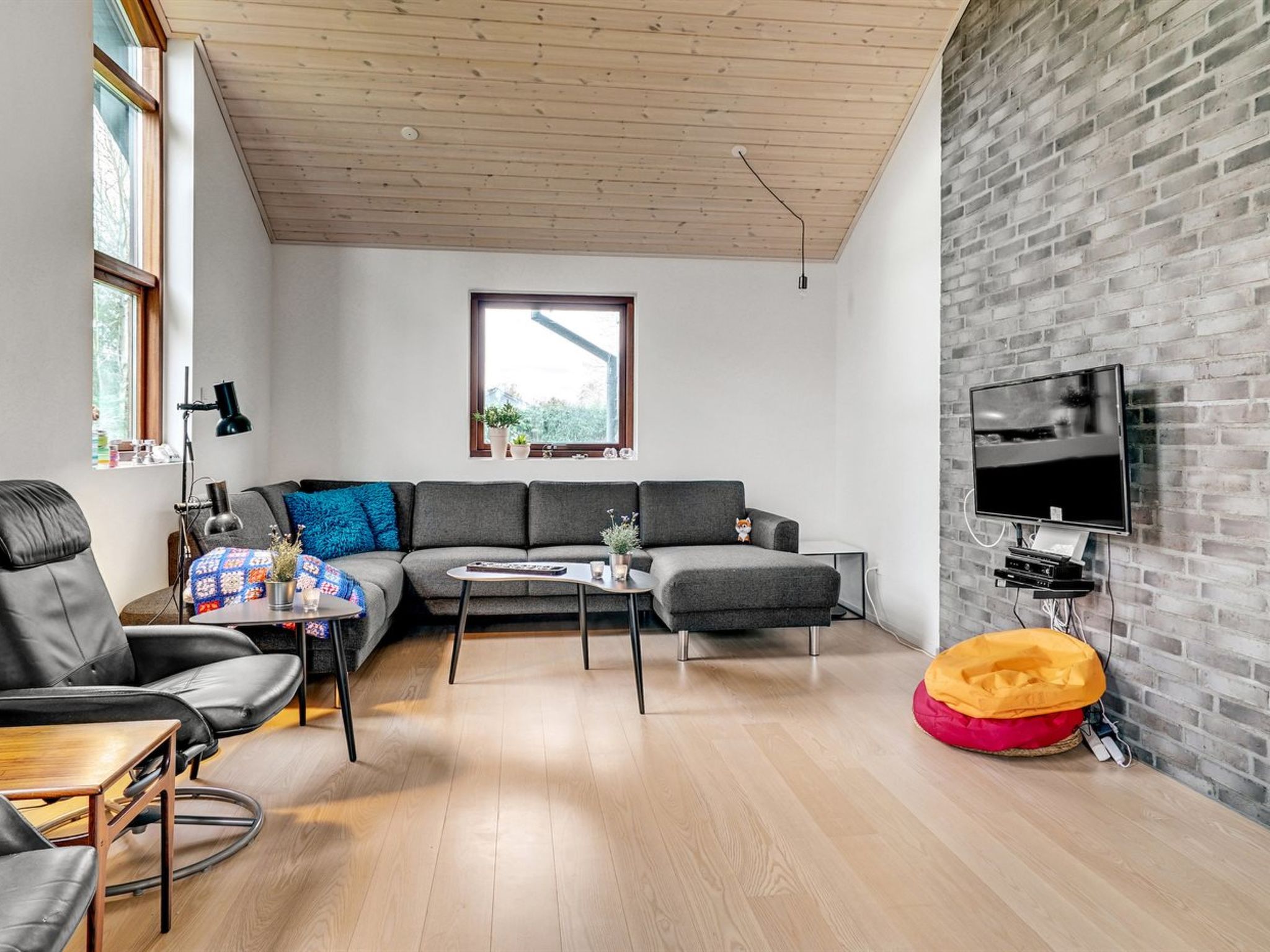 Photo of "Orm" - 550m to the fjord