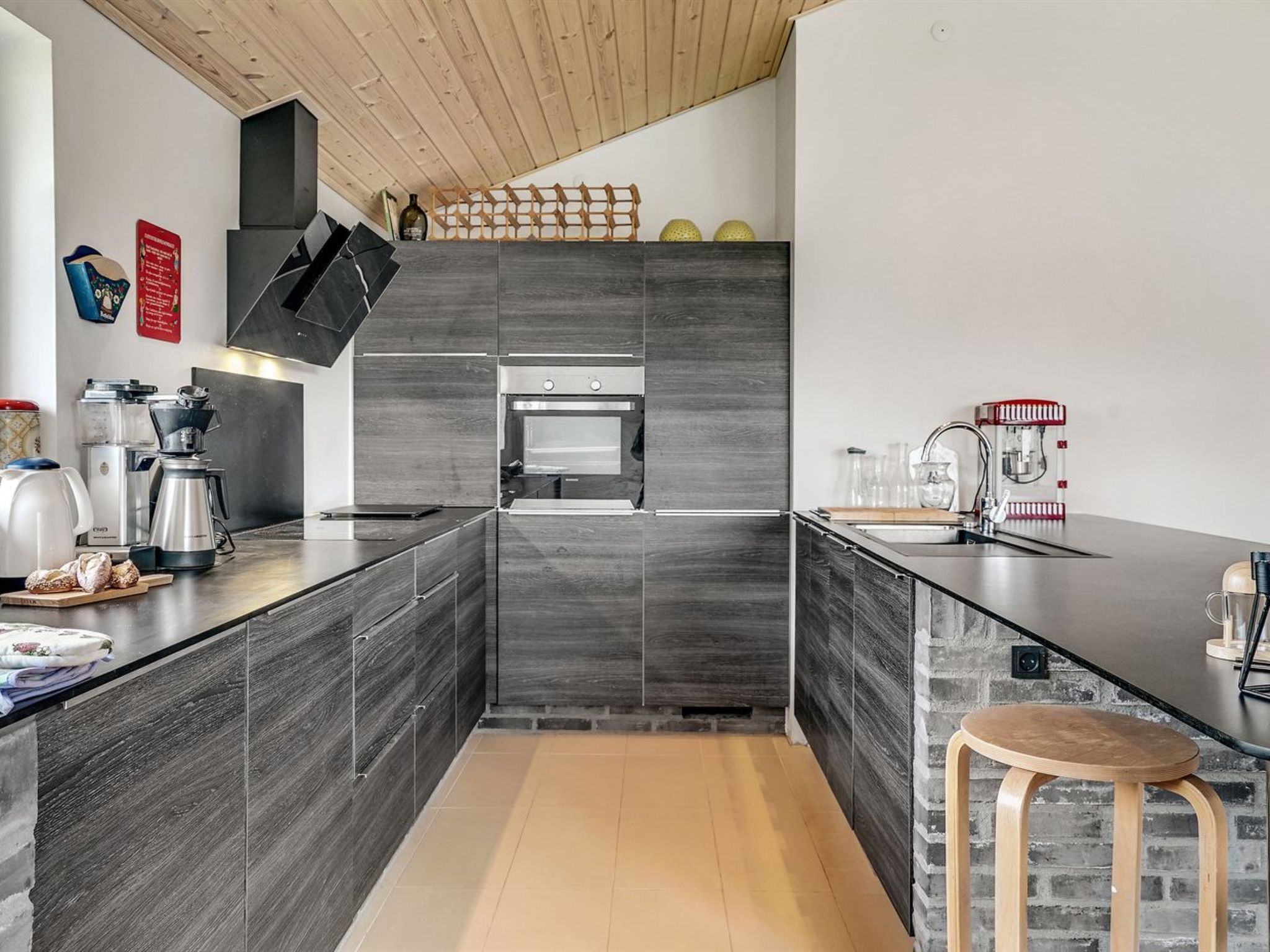 Photo of "Orm" - 550m to the fjord