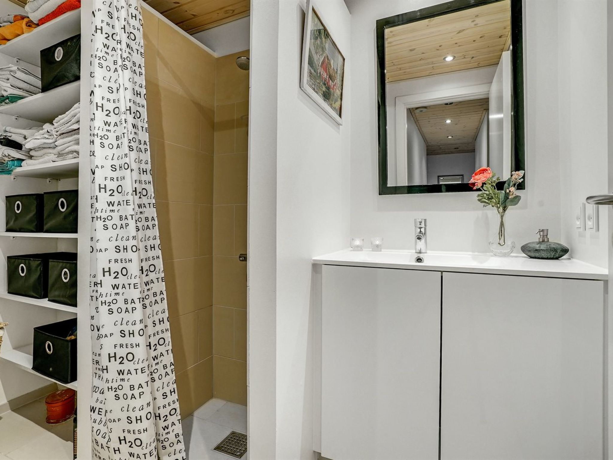 Photo of "Orm" - 550m to the fjord