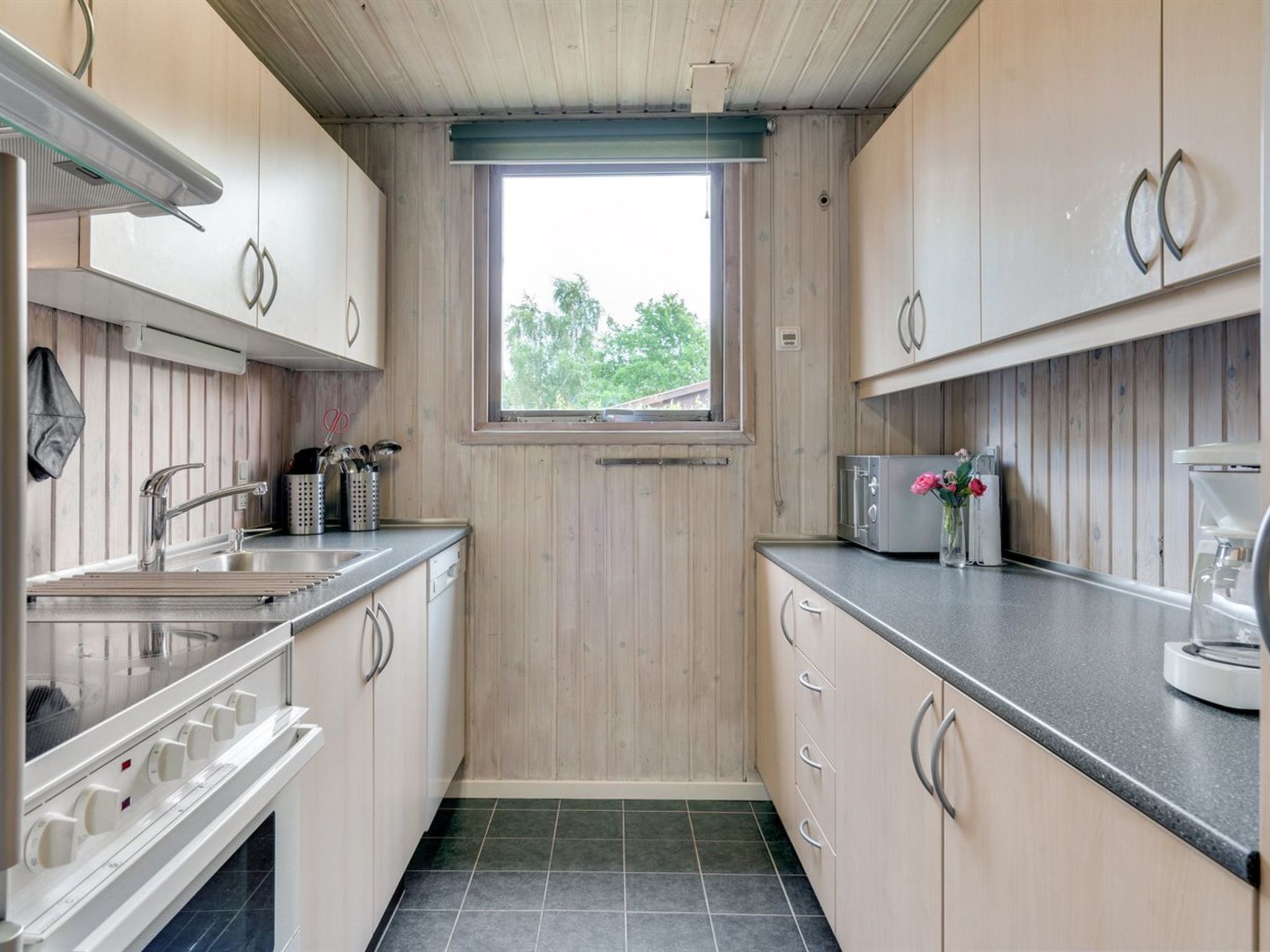 "Teofan" - 500m from the sea - Binnen