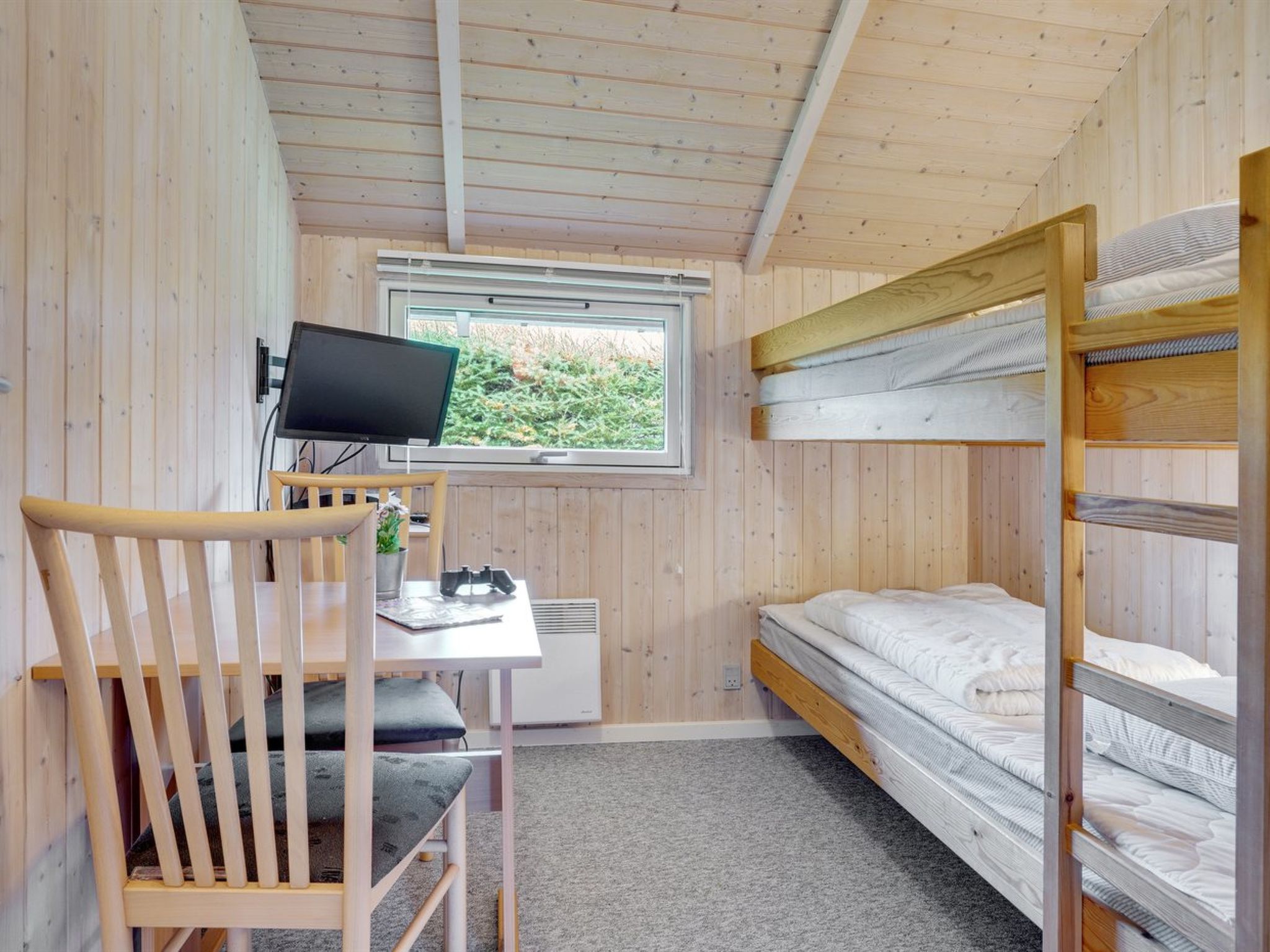 "Kalli" - 350m to the fjord-Binnen