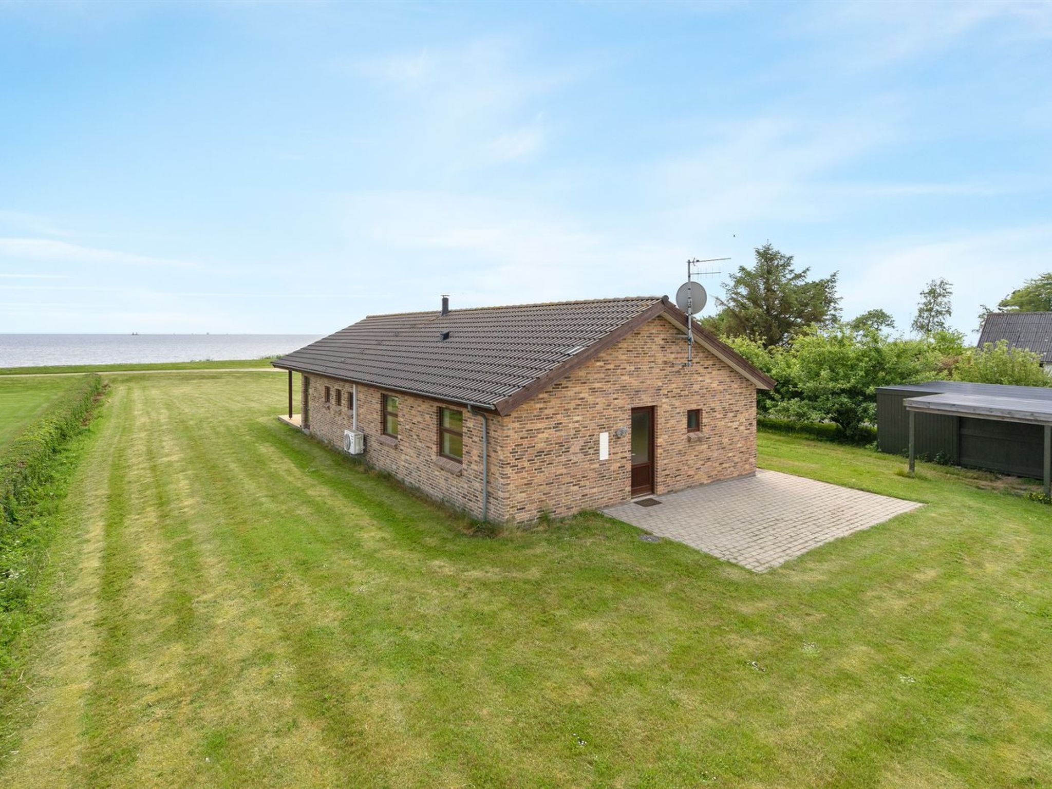 "Roope" - 50m from the sea — House (3 of 27)