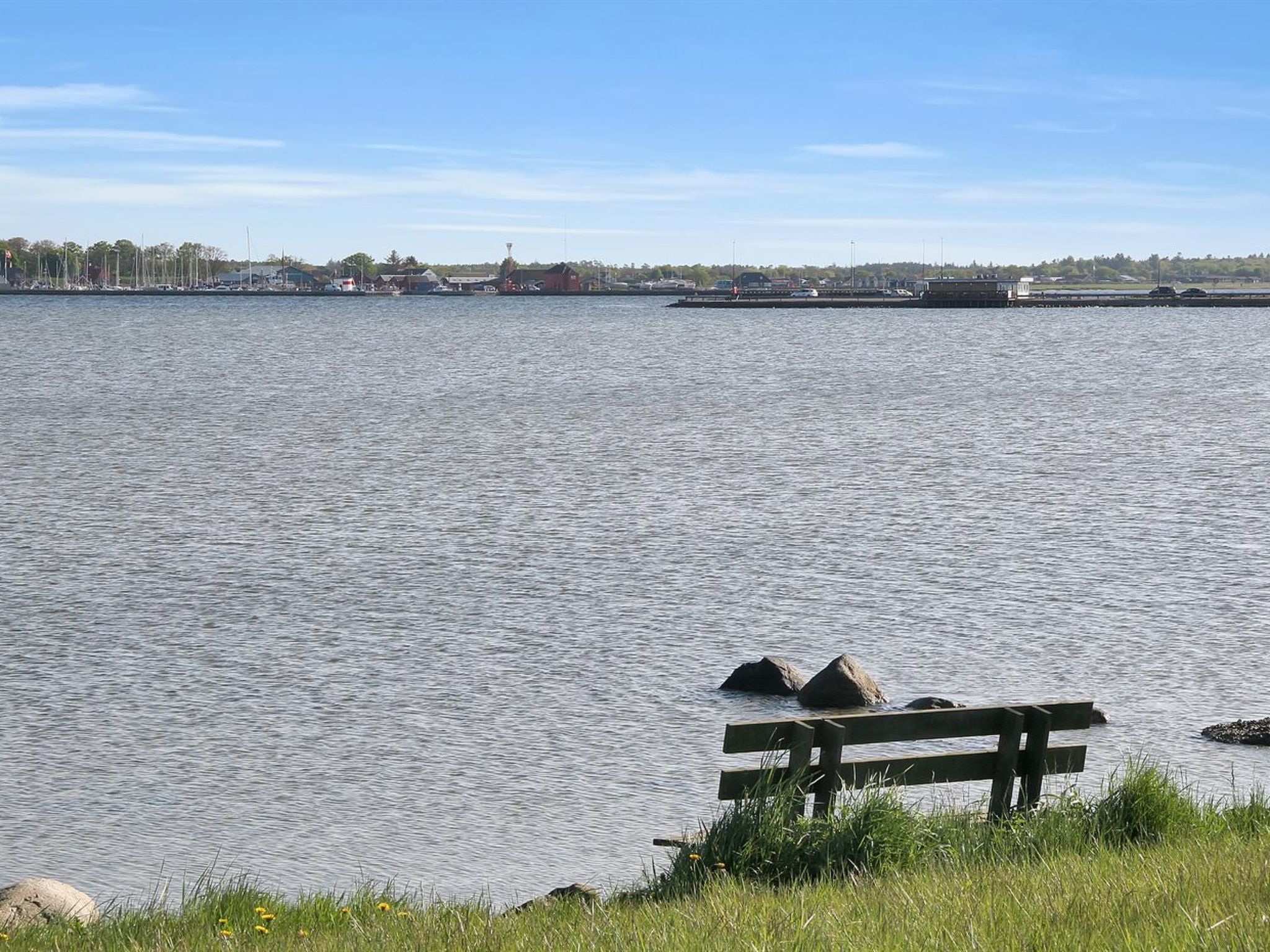 "Ilya" - 90m to the fjord - Buiten
