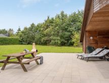 Ruime vakantiewoning Alvi met sauna op 400 meter van de fjord bij Storvorde - thumbnail 4