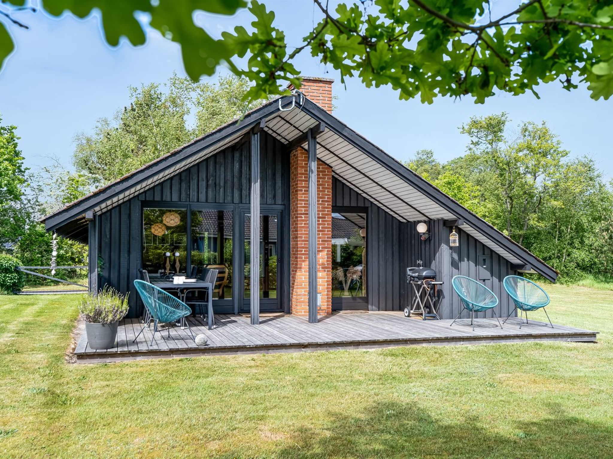 "Folki" - 250m from the sea-Buiten