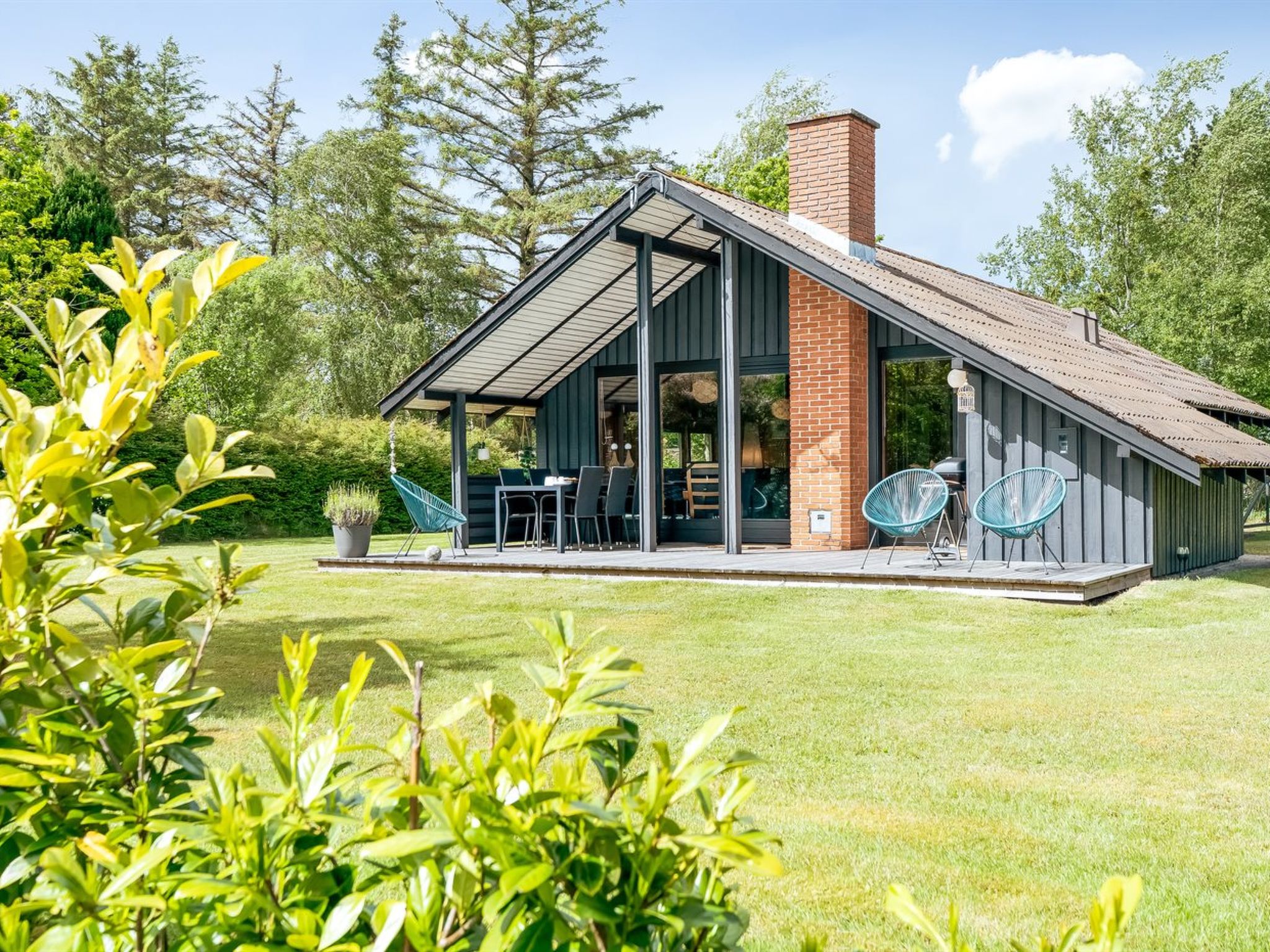 "Folki" - 250m from the sea-Buiten