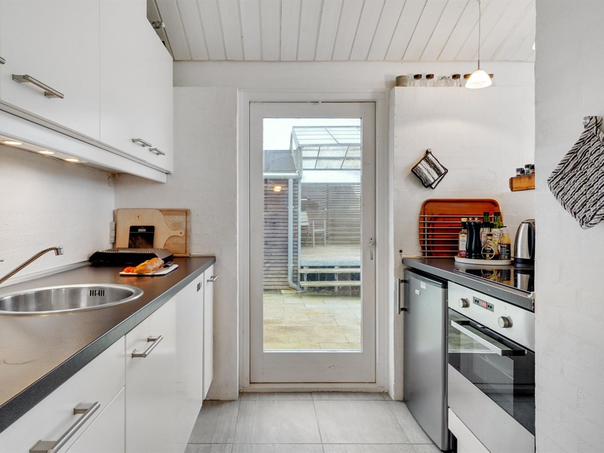 "Gundborg" - 100m from the sea-Drinnen