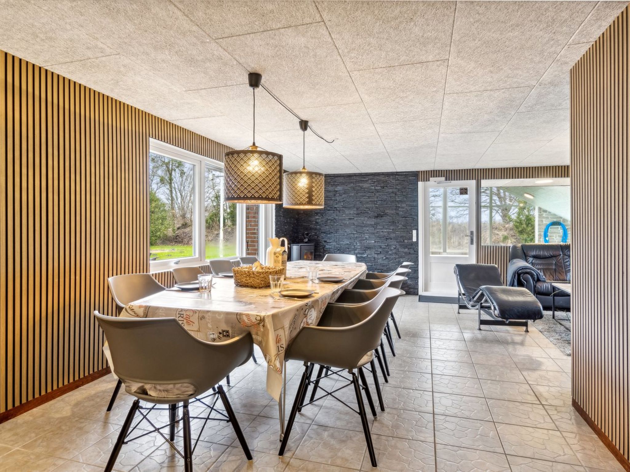 "Fidelia" - 400m from the sea-Binnen