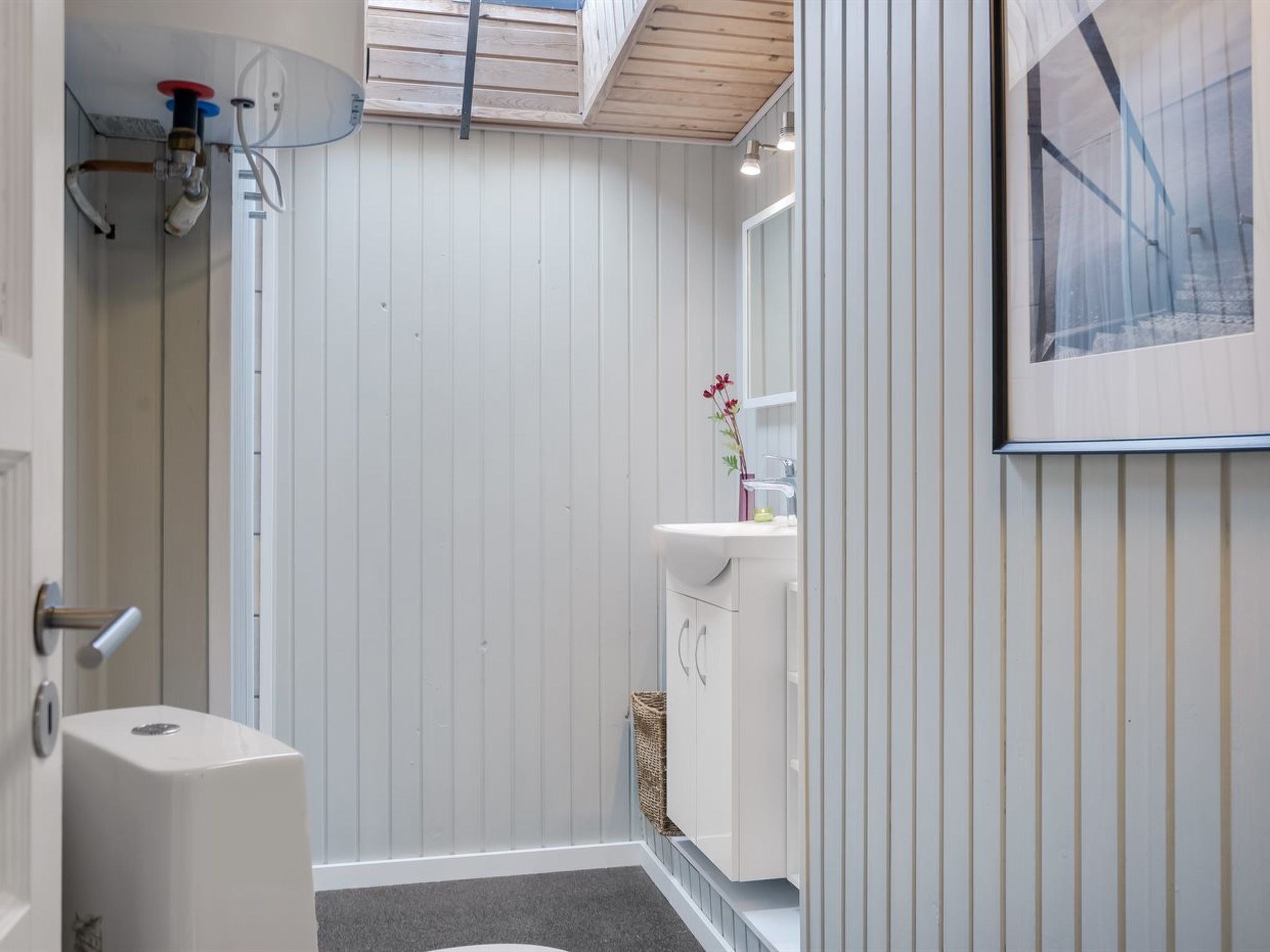 "Alkil" - 350m to the fjord-Inside