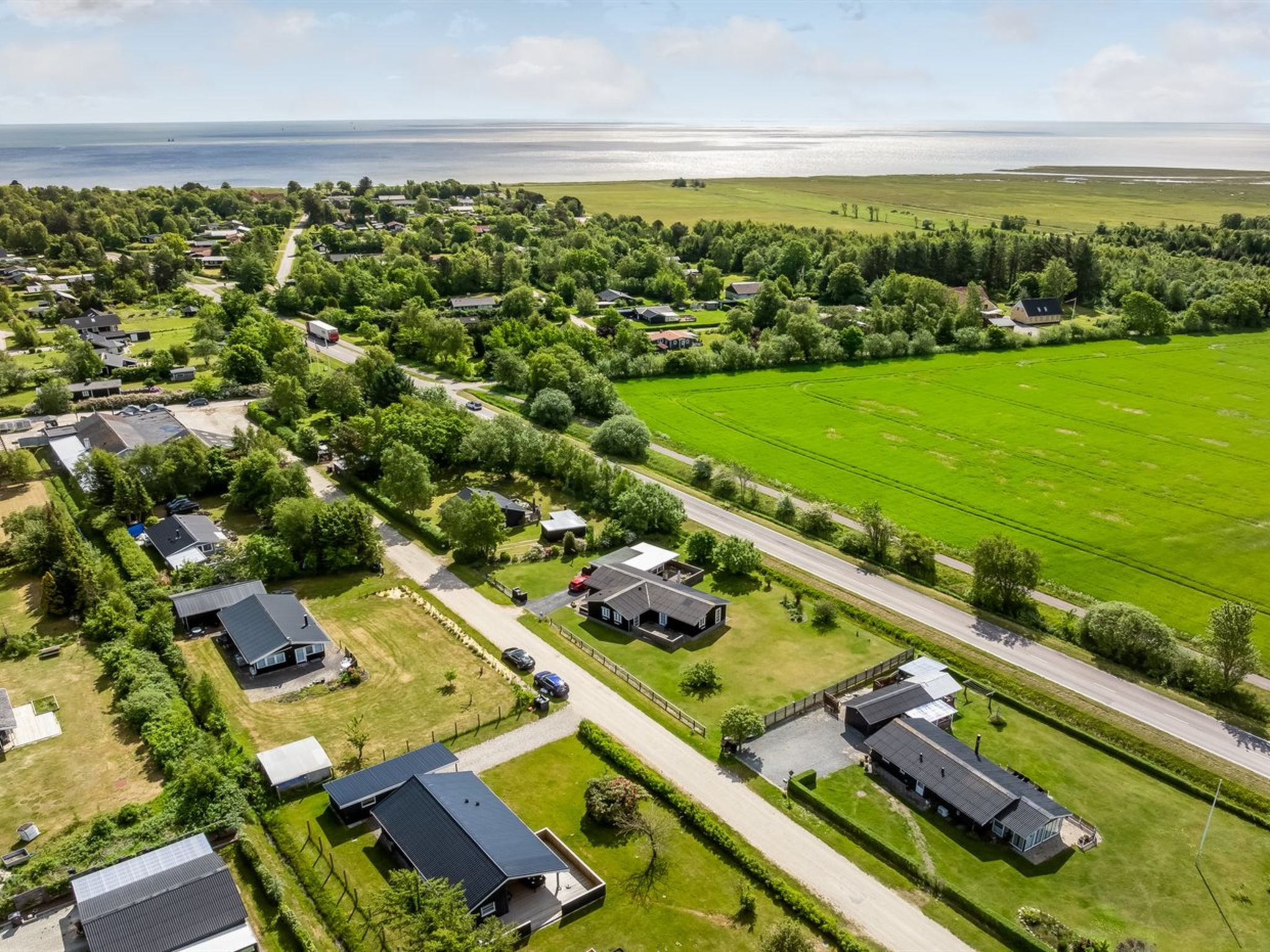 "Ebertine" - 740m to the fjord - Buiten