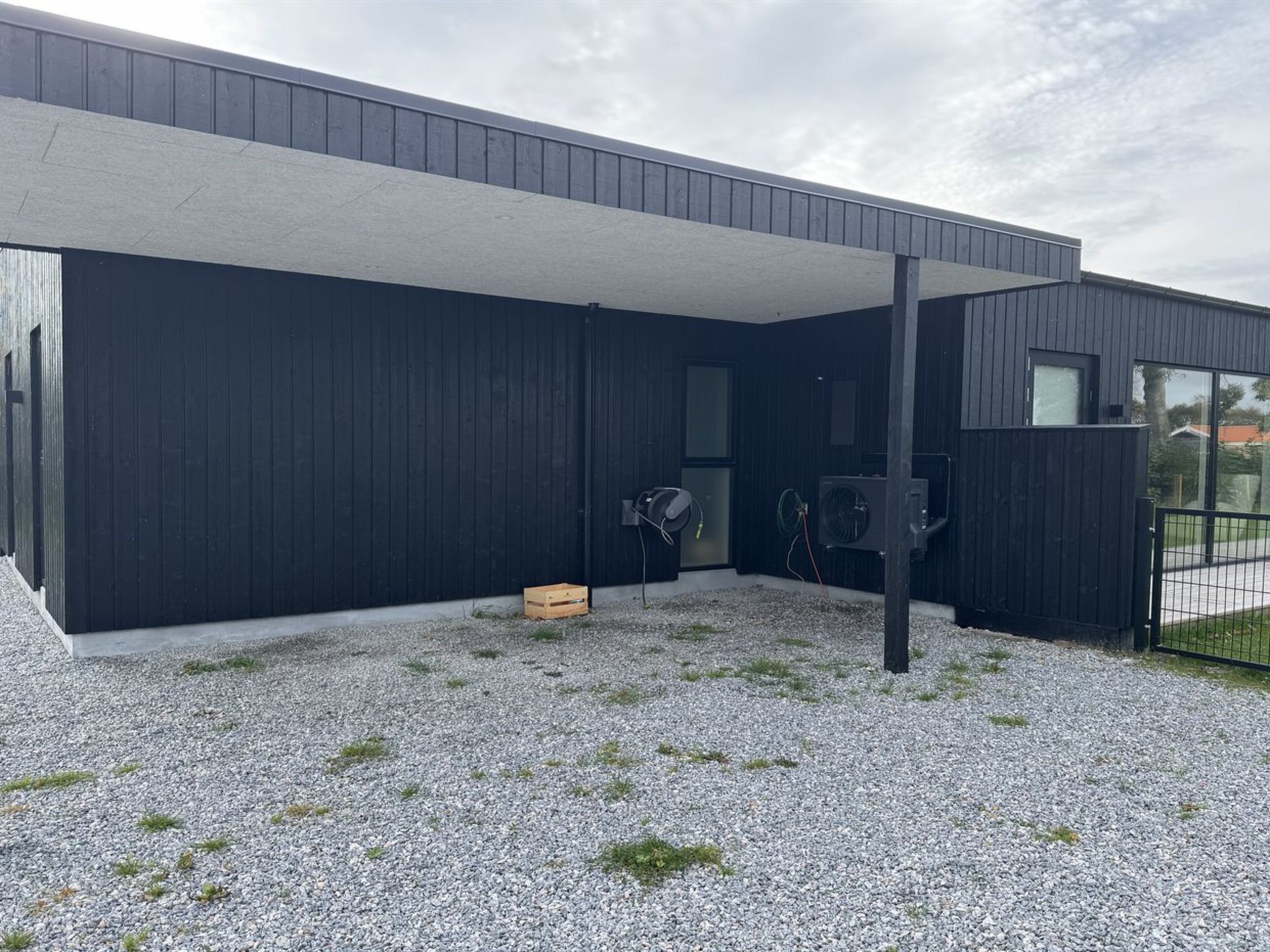 "Barnet" - 180m to the fjord-Buiten