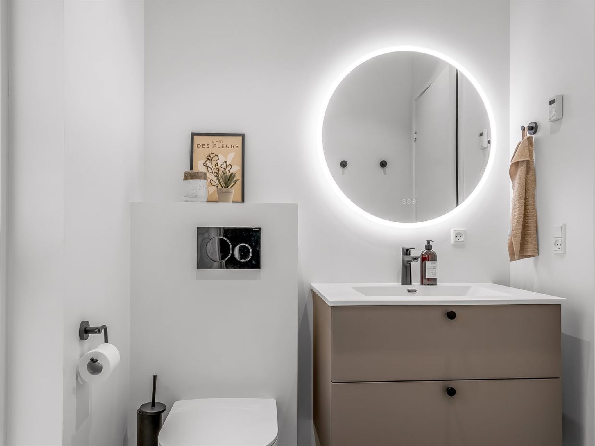 Photo of "Barnet" - 180m to the fjord