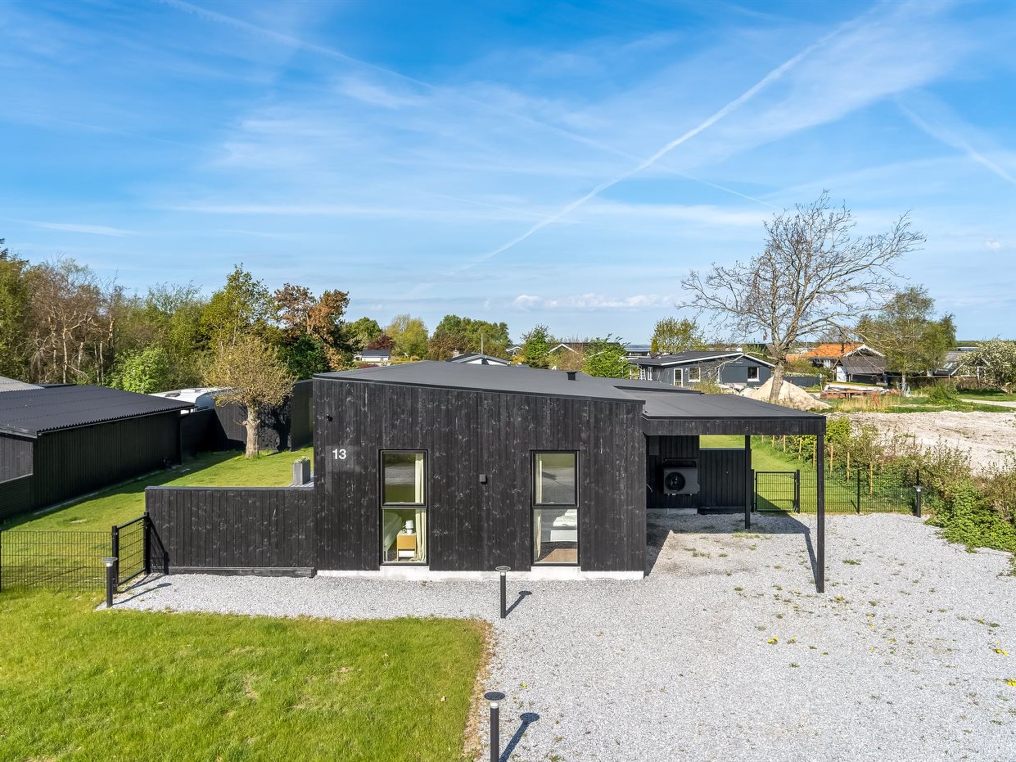 "Barnet" - 180m to the fjord - Buiten