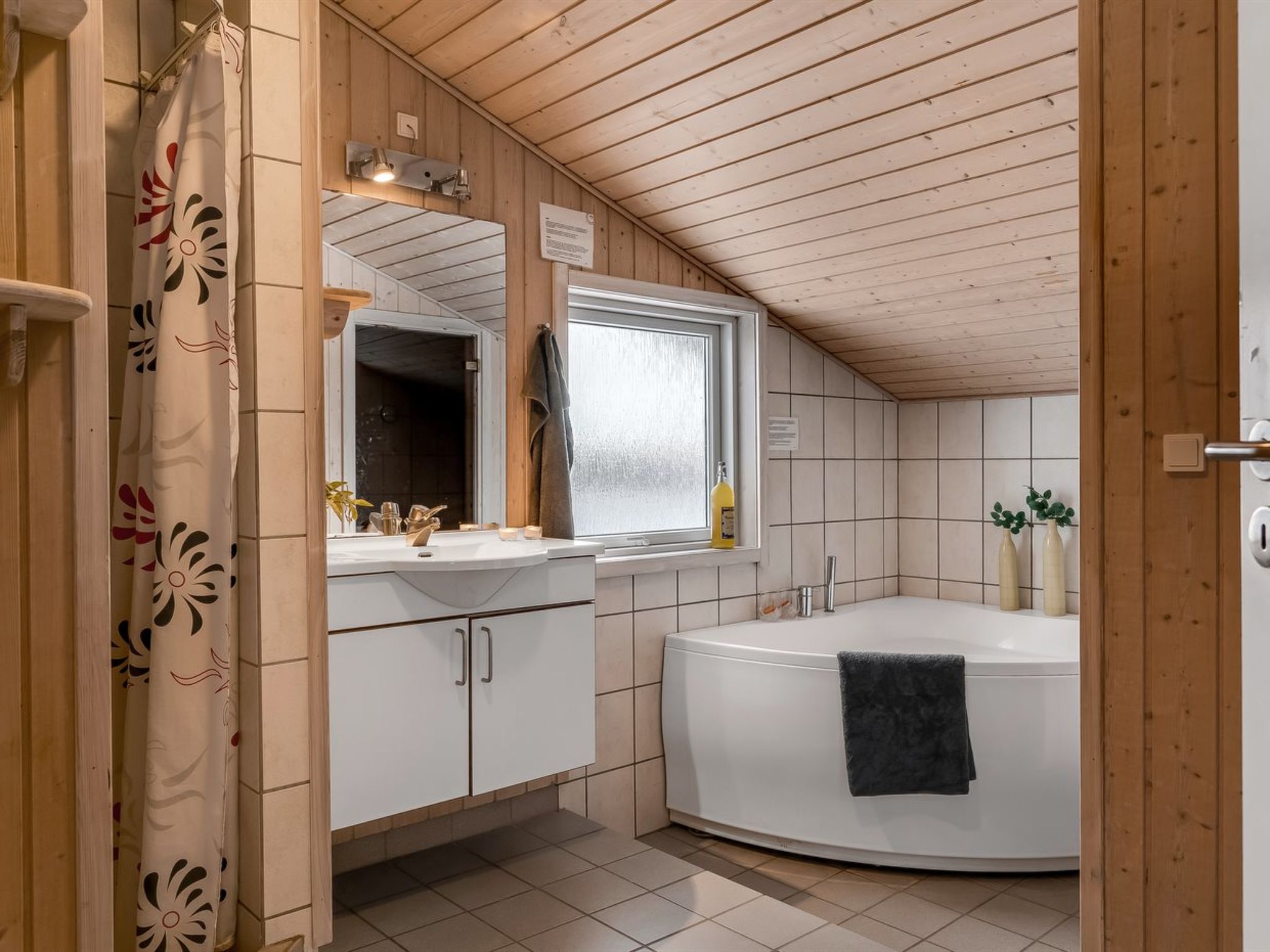 Photo of "Galin" - 210m to the fjord