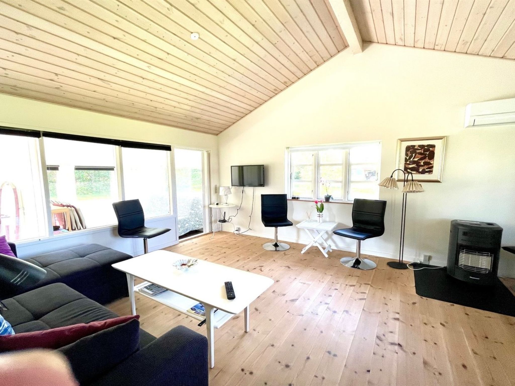 Photo of "Annelouise" - 180m to the fjord