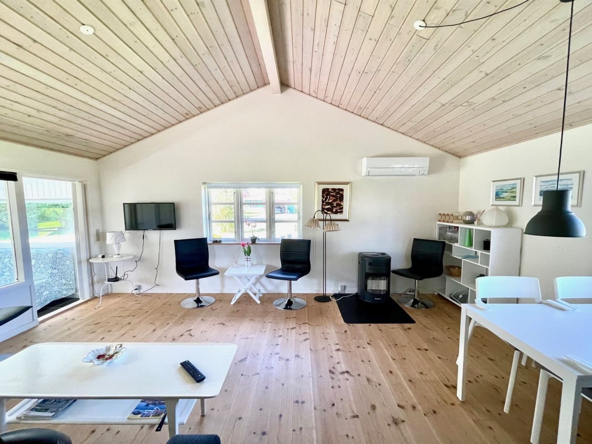 Photo of "Annelouise" - 180m to the fjord