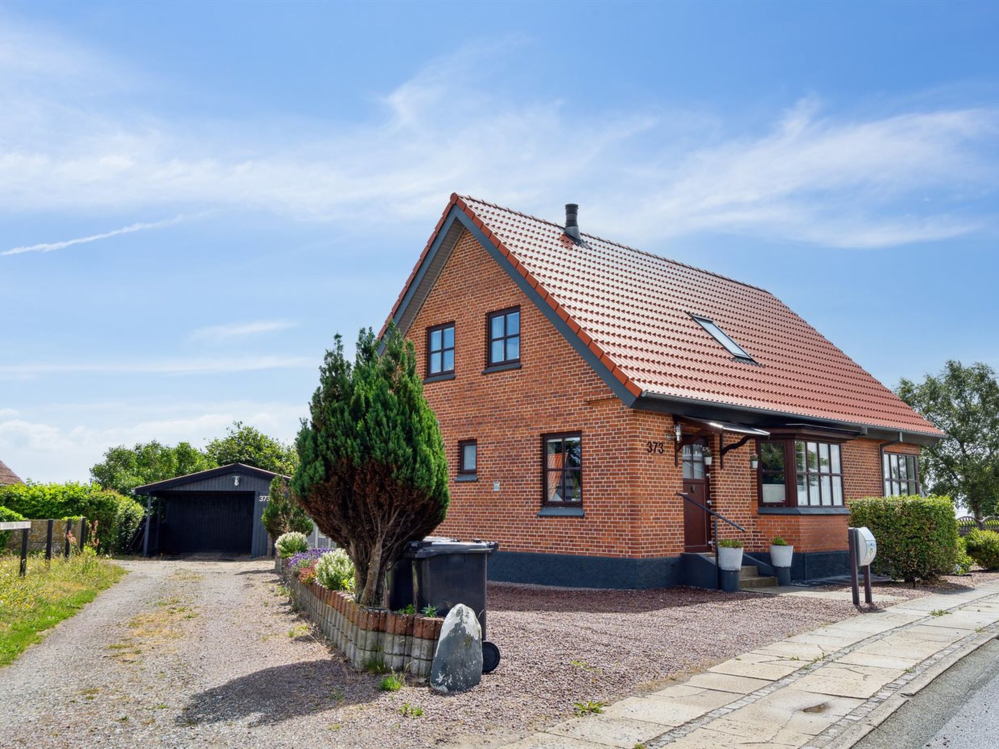 "Amely" - 500m from the sea - Buiten