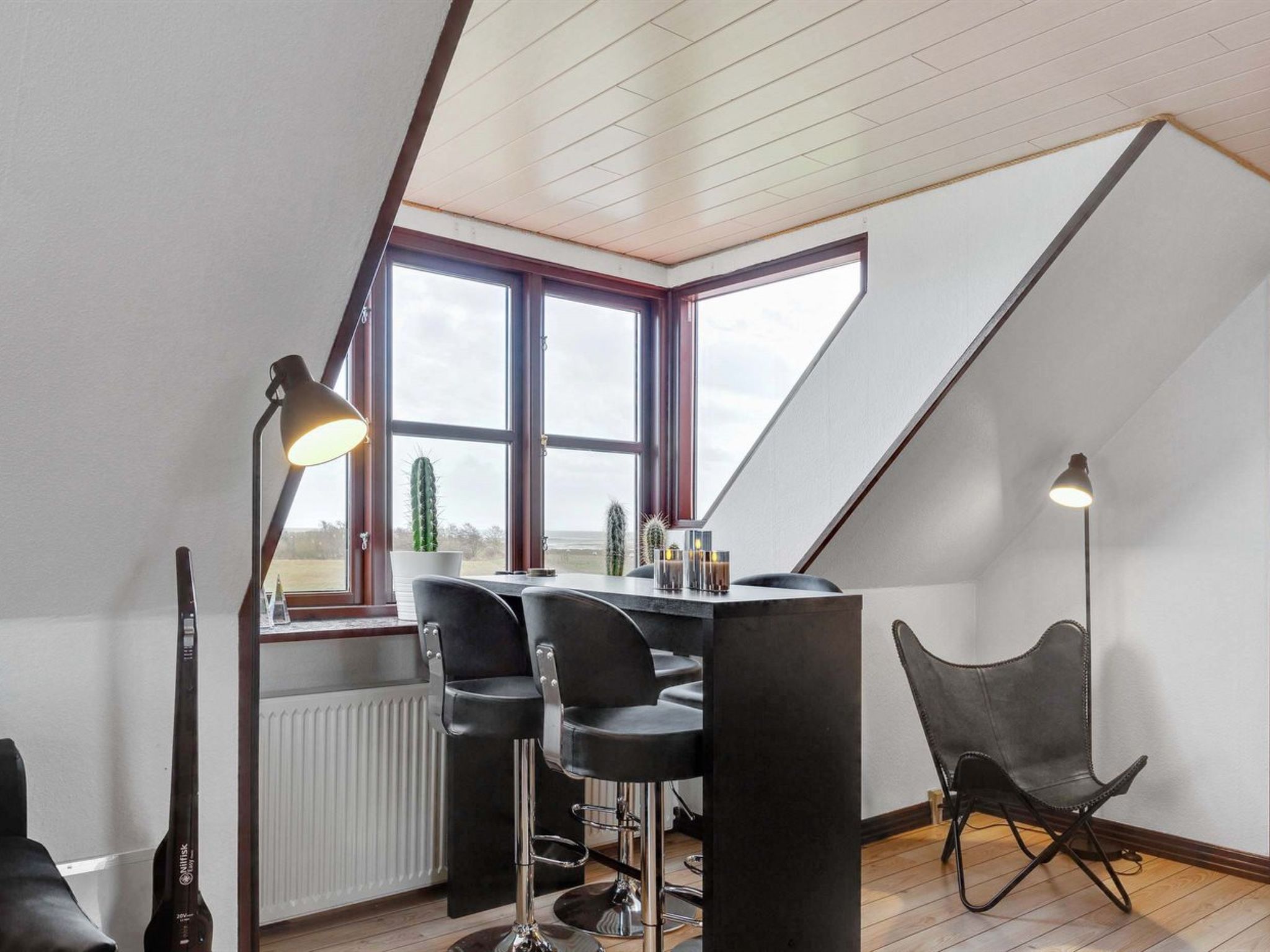 "Amely" - 500m from the sea-Binnen