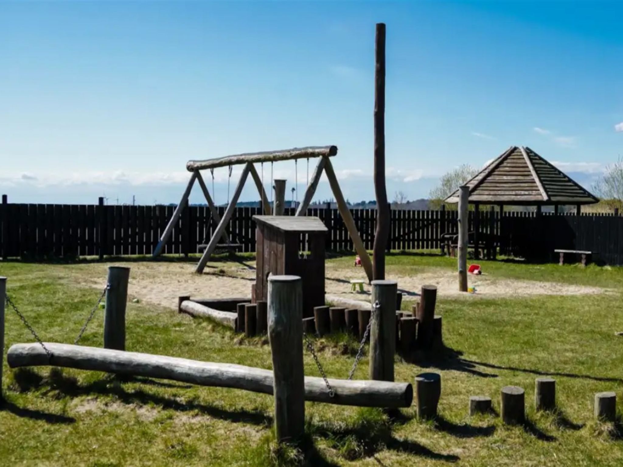 "Amely" - 500m from the sea - Buiten