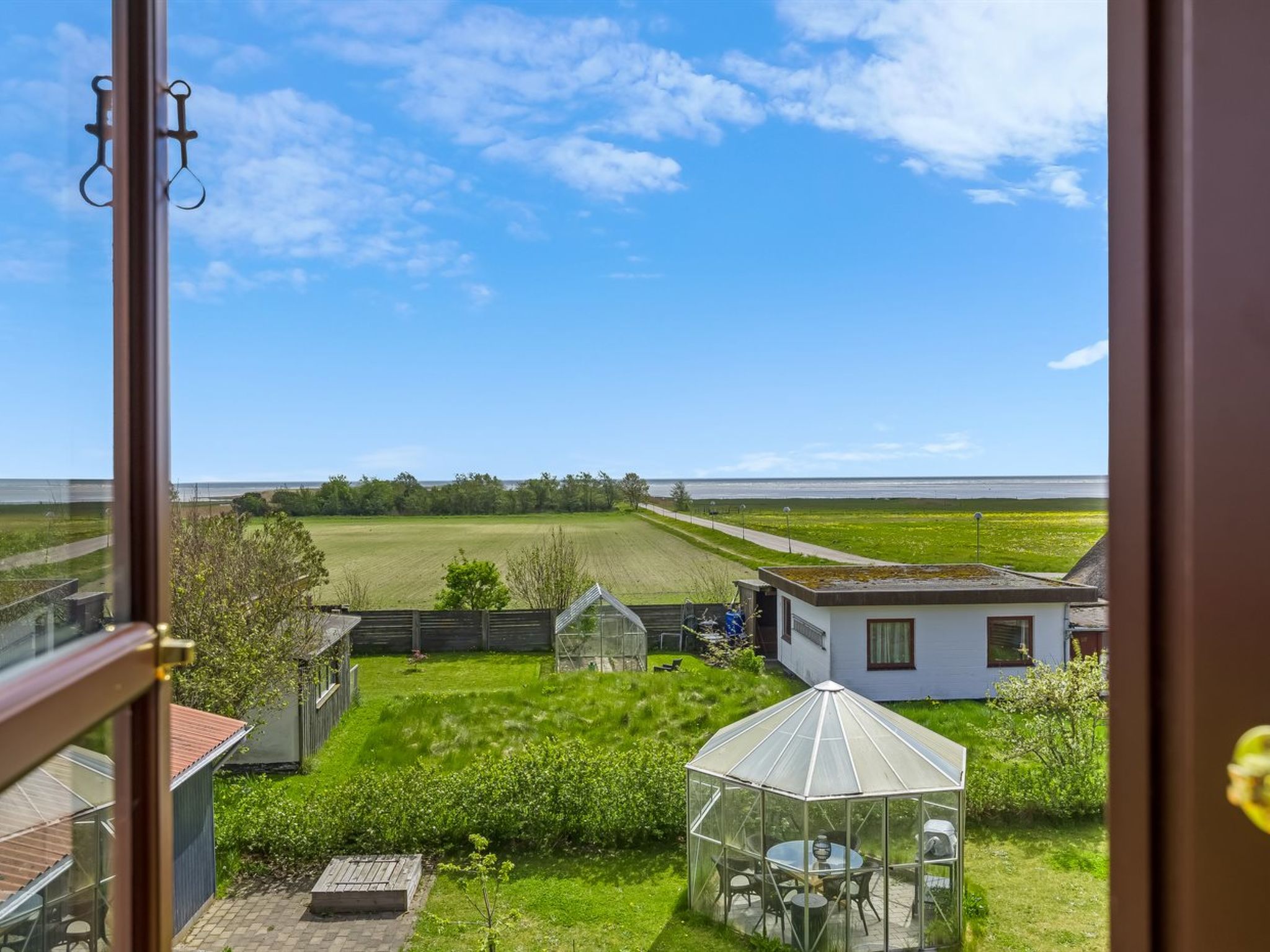 "Amely" - 500m from the sea - Buiten