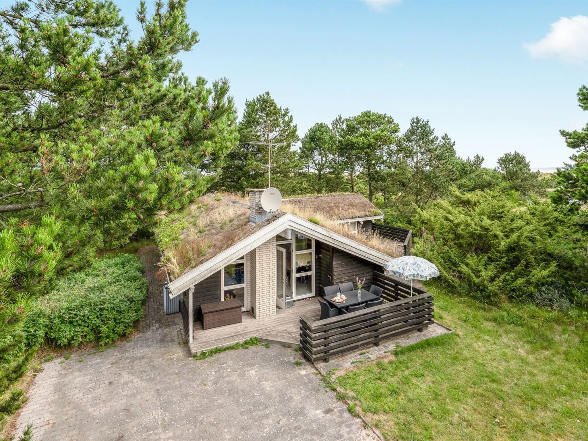 "Alfi" - 150m from the sea - Buiten