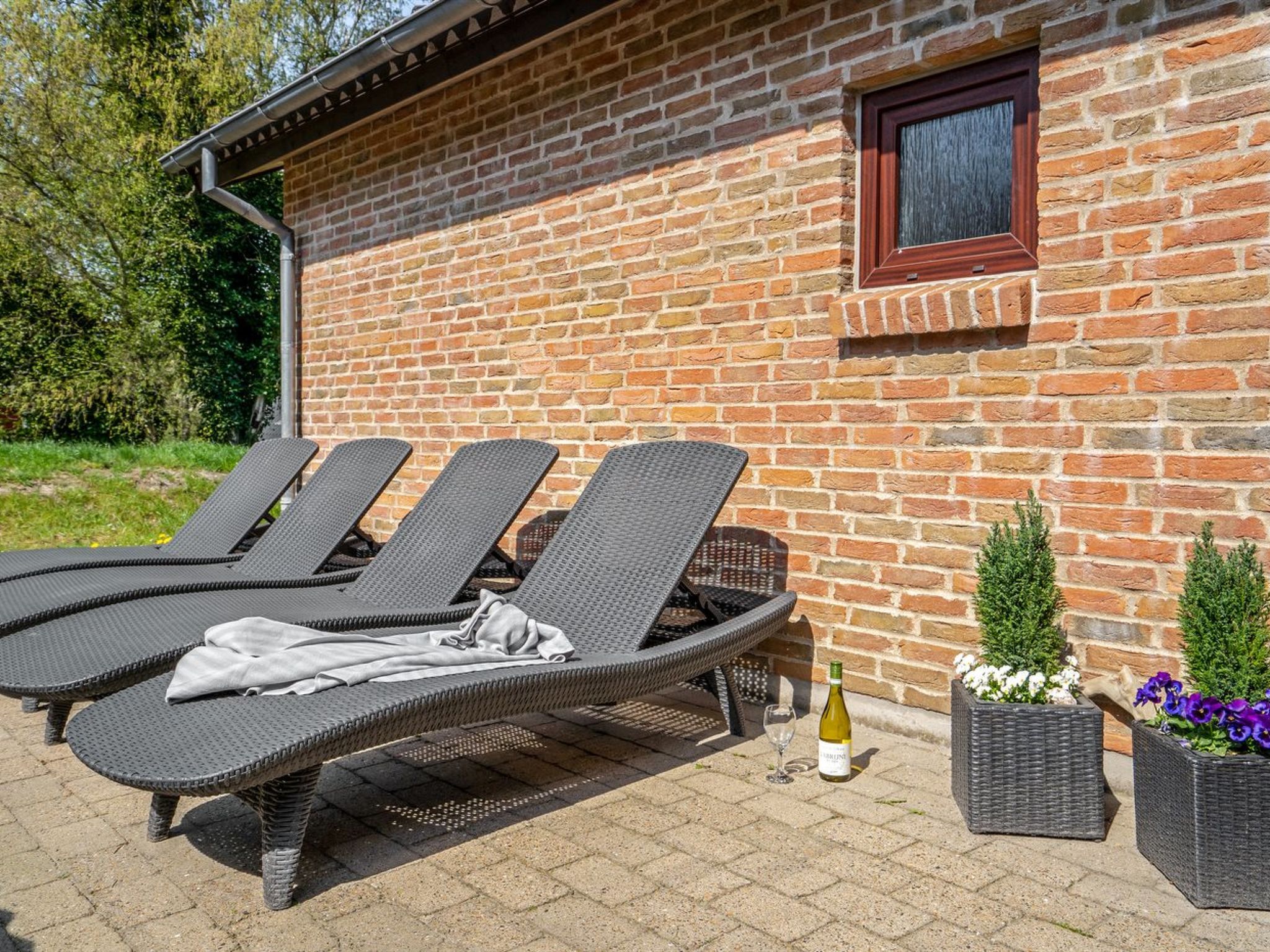 "Ehlin" - 150m from the sea - Buiten