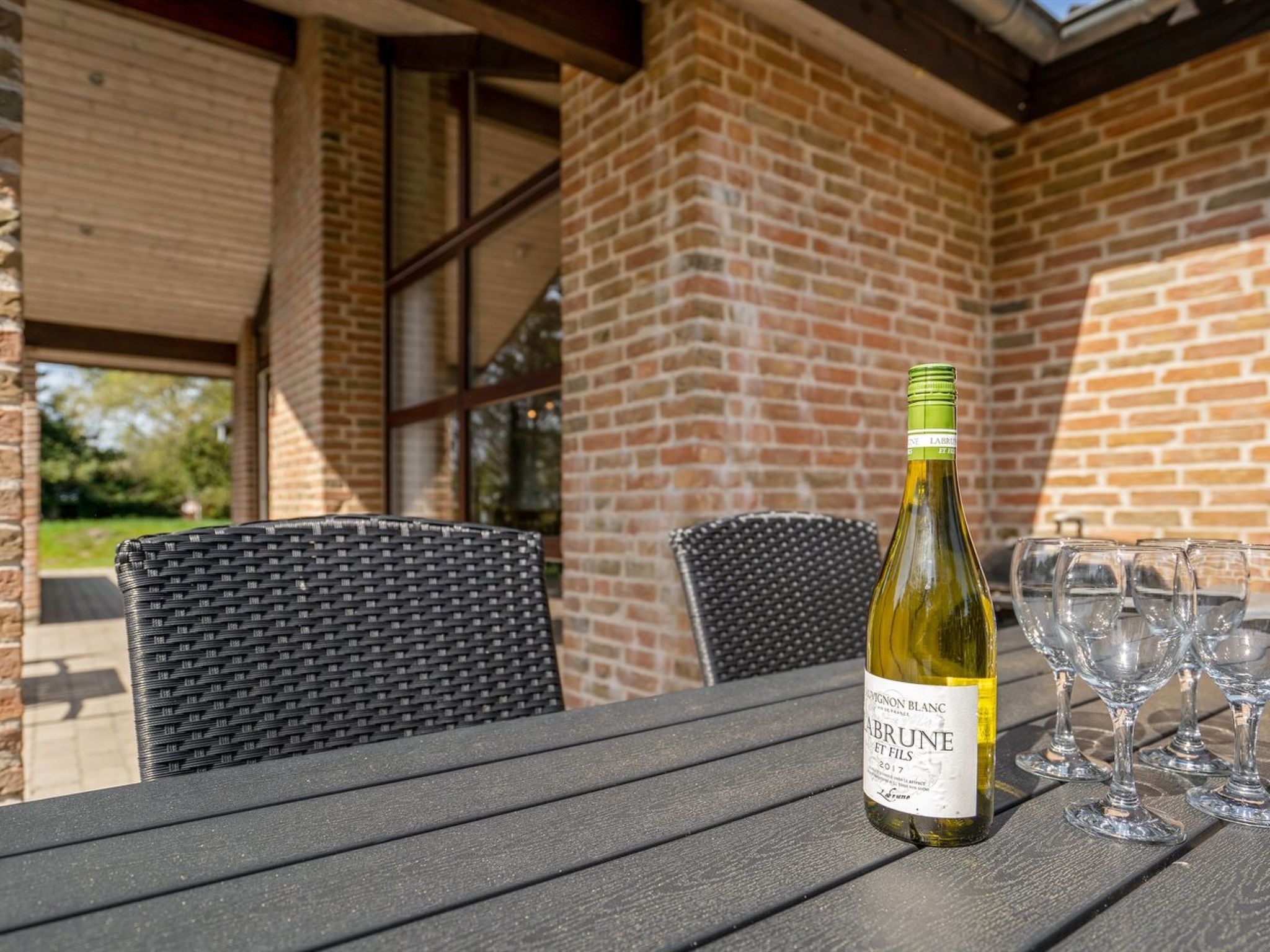 "Ehlin" - 150m from the sea - Buiten